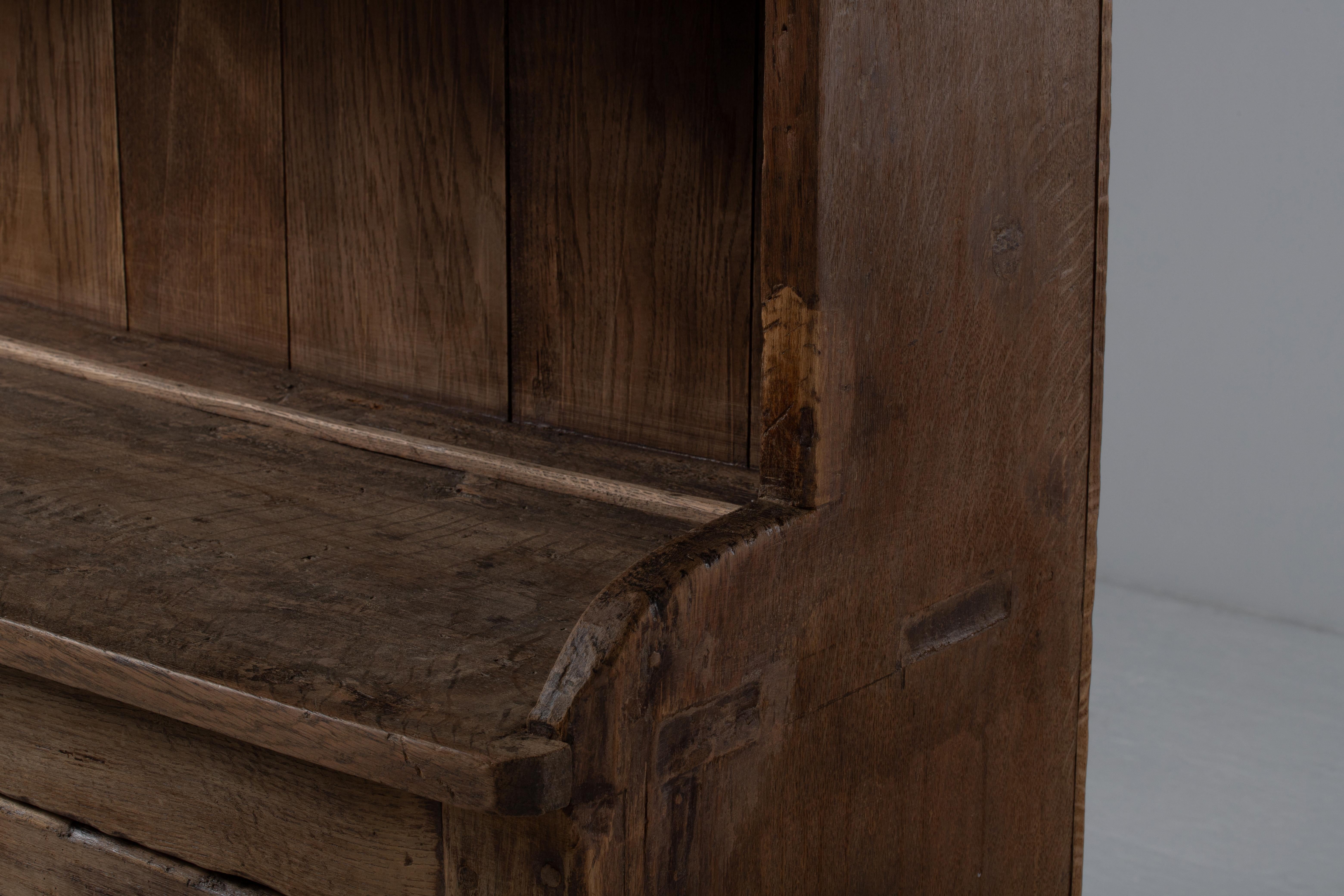 Credenza rustica francese, 18° secolo in vendita 2