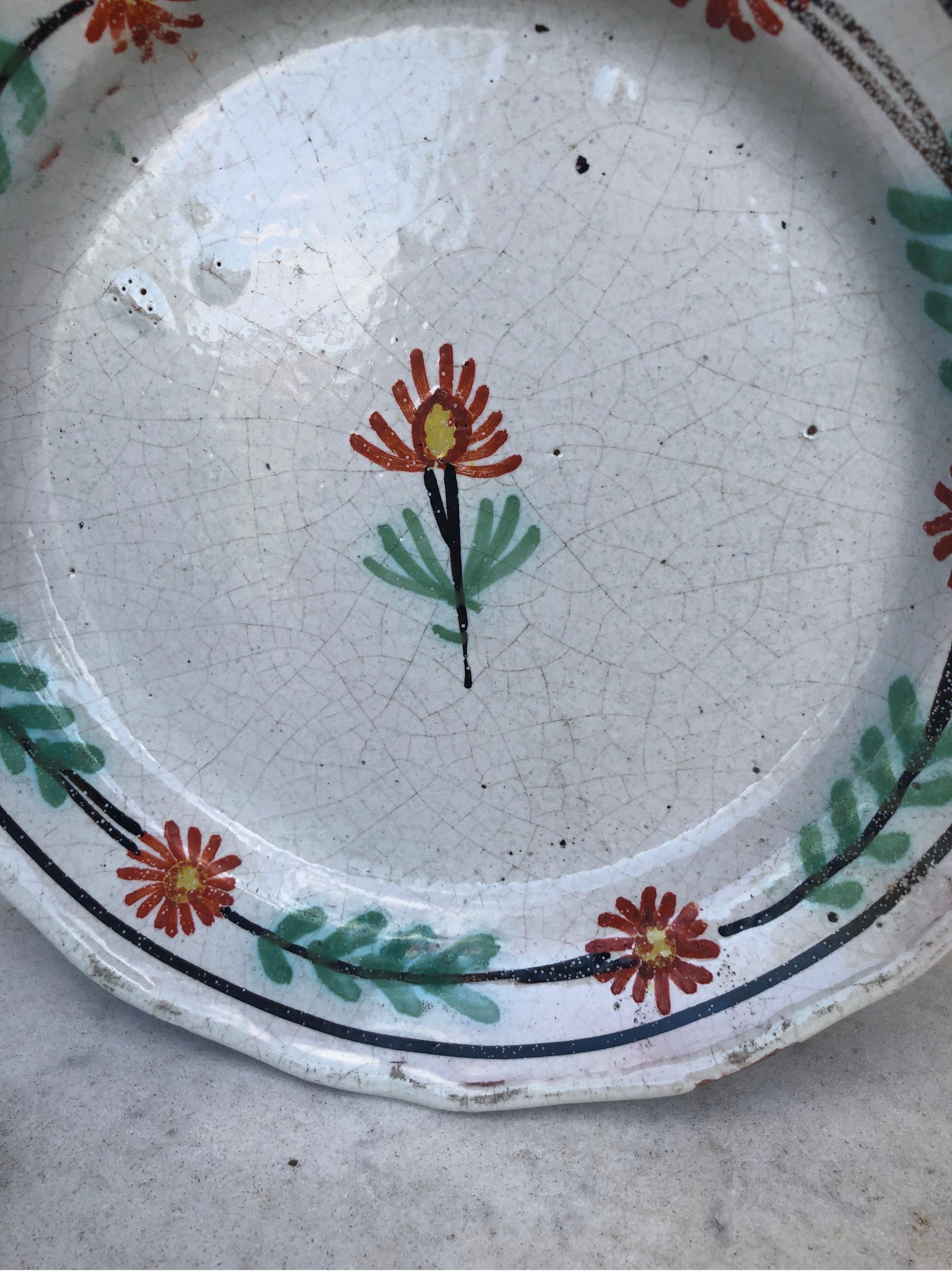 Late 19th Century French Rustic Faience Flower Plate Circa 1890 For Sale