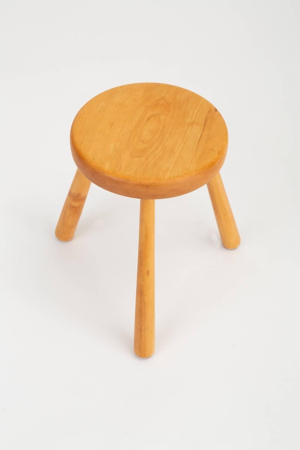Mid-Century Modern Small French Rustic Modern Three-Legged Stool in Solid Pinewood