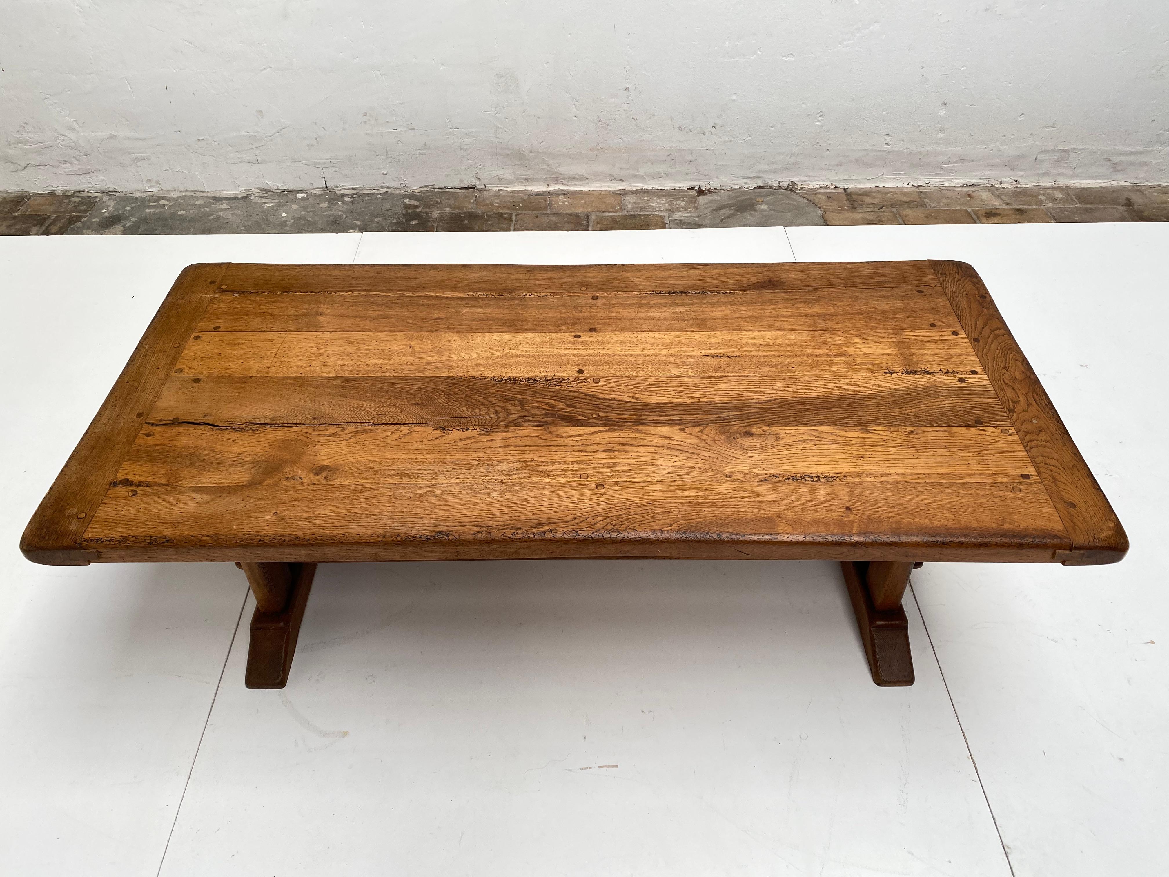 Late 20th Century French Rustic Oak Coffee Table Traditional Carpenter Details 1970's For Sale