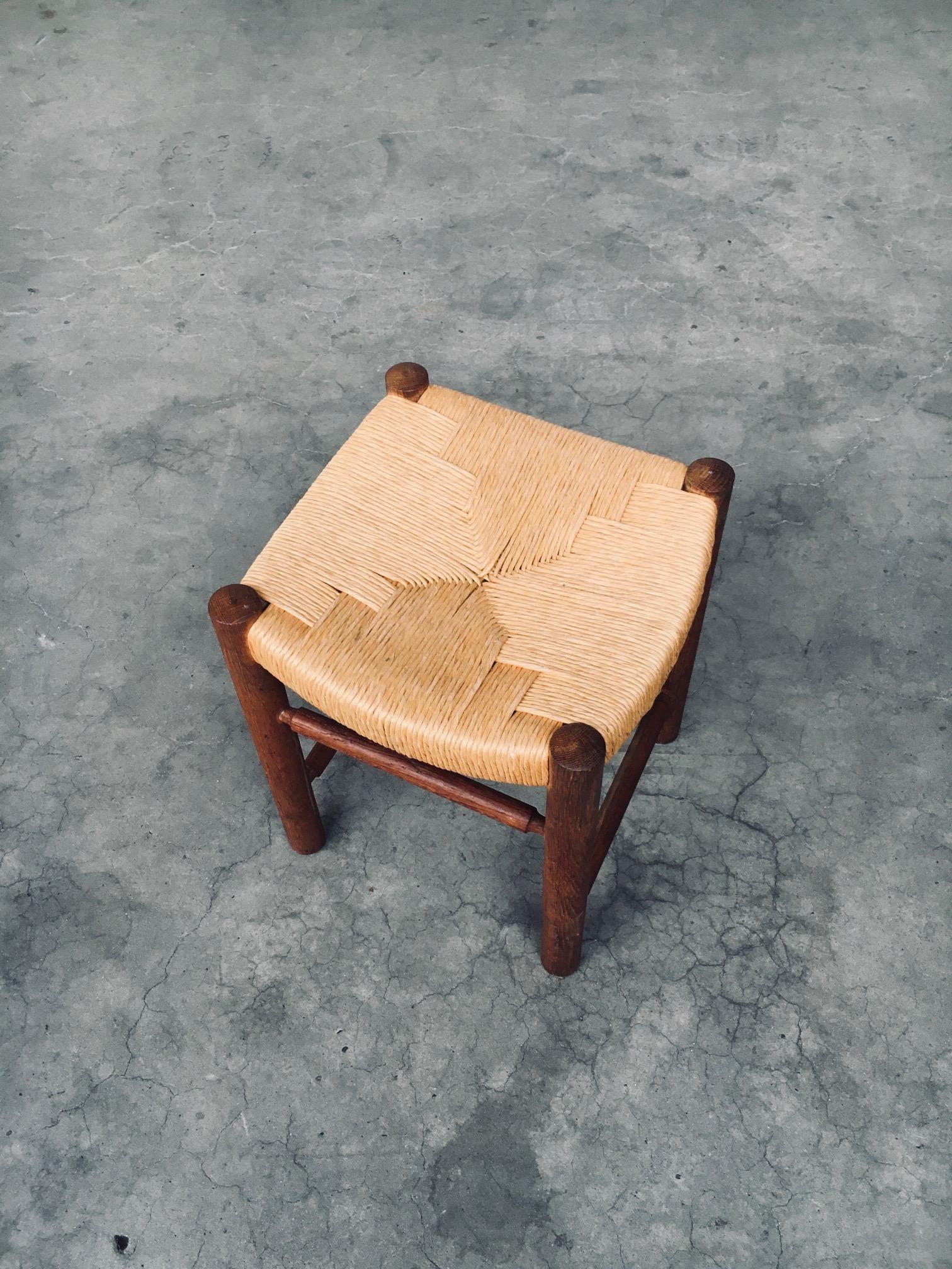 French Rustic Oak & Rush Stool, 1950s, France For Sale 2