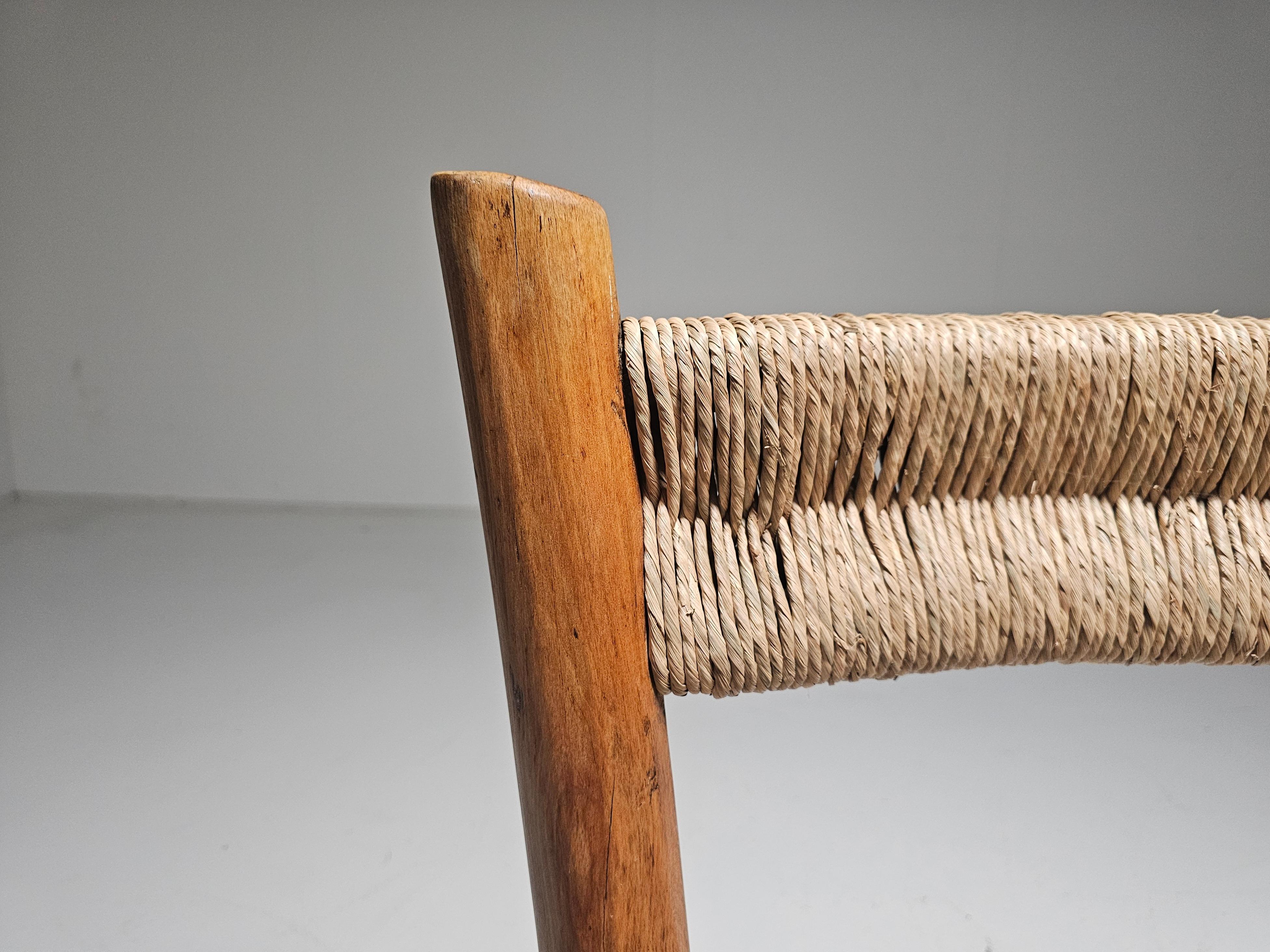 French Rustic Pair of  Low Chairs in Elm Wood and Straw, 1960s For Sale 4