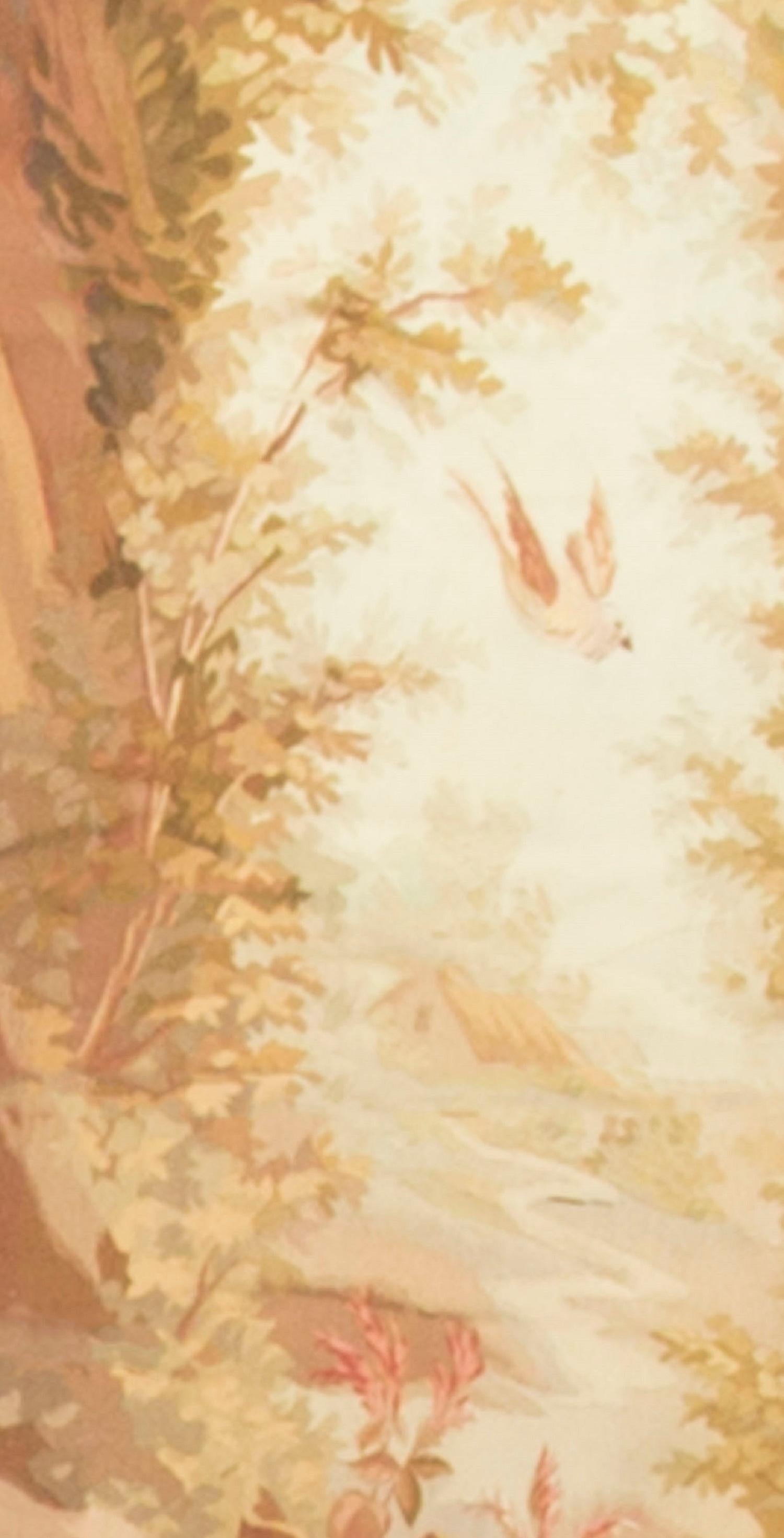 Eine rustikale französische Wandteppichplatte aus dem späten 19. Jahrhundert. Der Vogel in der Mitte flattert von Ast zu Ast, umgeben von den sanften Farben der französischen Landschaft. Blätter und Laub sind auf allen Seiten des Wandteppichs