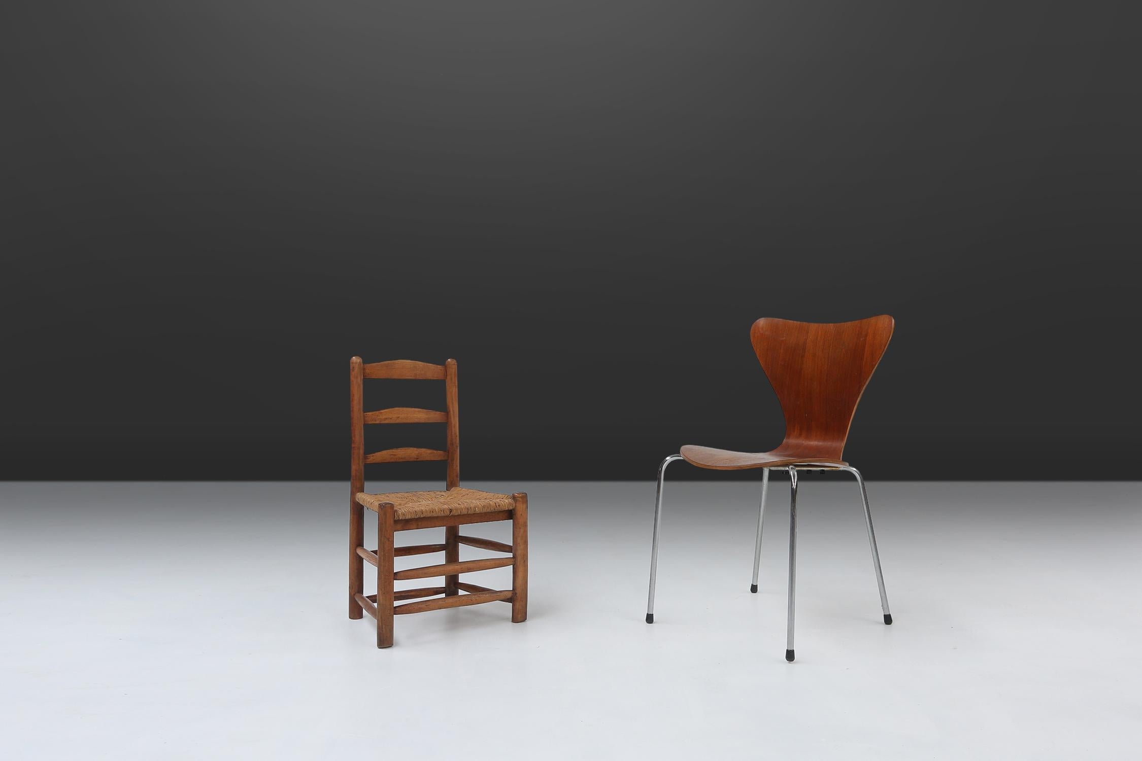 French rustic Wabi-Sabi chair 1850 For Sale 5