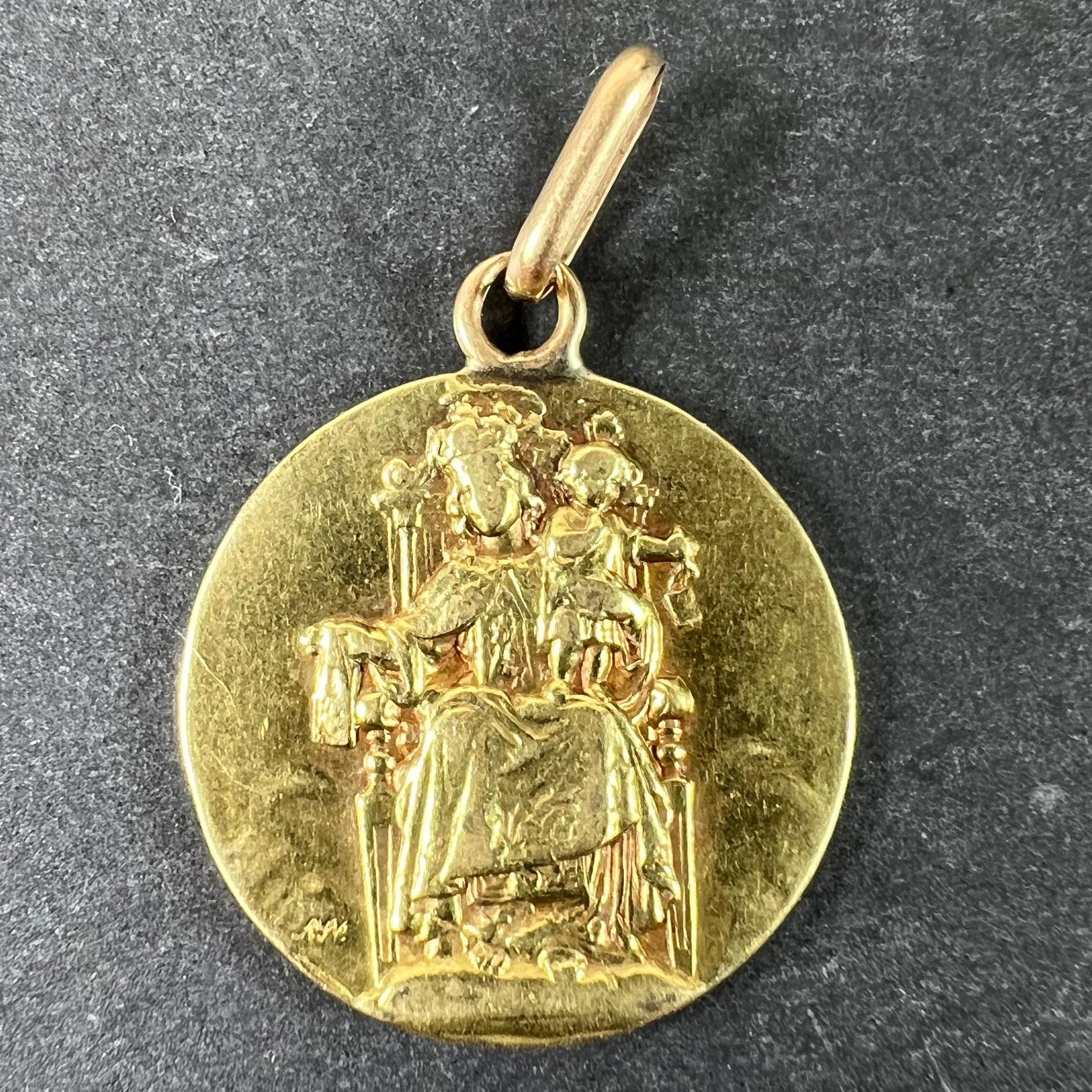 Pendentif Médaille en or jaune 18K du Sacré-Cœur de la Madonna & Child Bon état - En vente à London, GB
