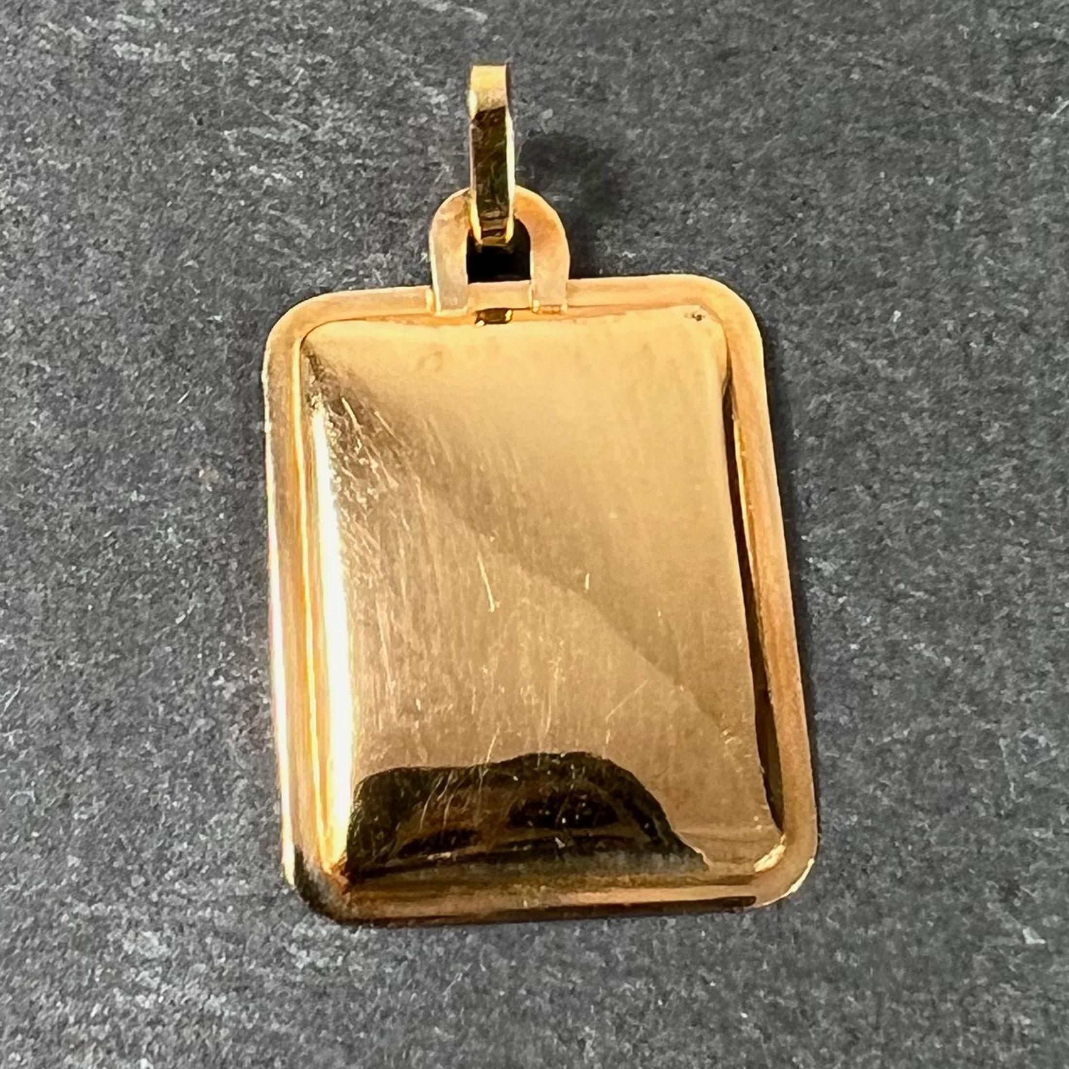 French Sagittarius Starsign Zodiac 18K Yellow Gold Charm Medal Pendant In Good Condition In London, GB