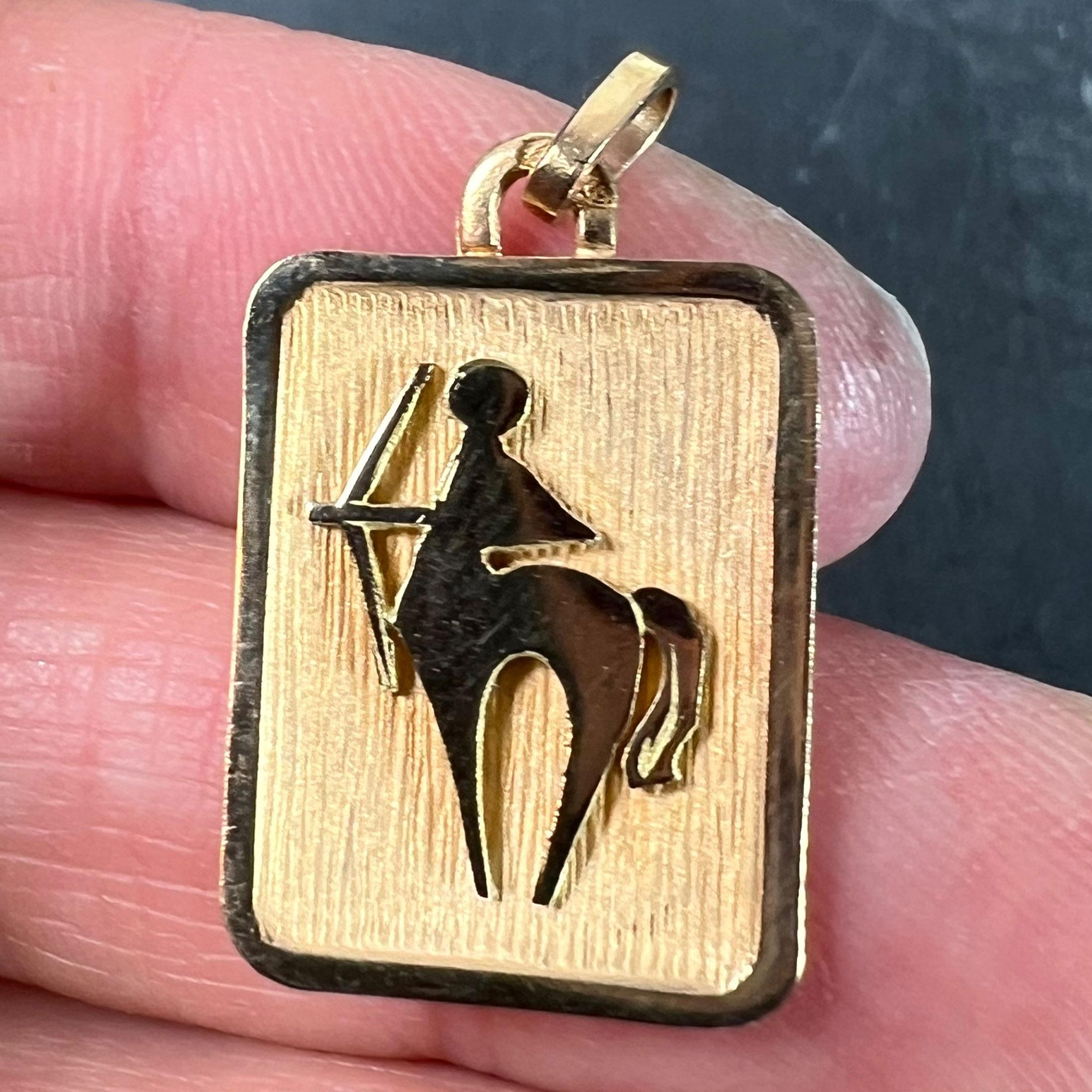 French Sagittarius Starsign Zodiac 18K Yellow Gold Charm Medal Pendant 1