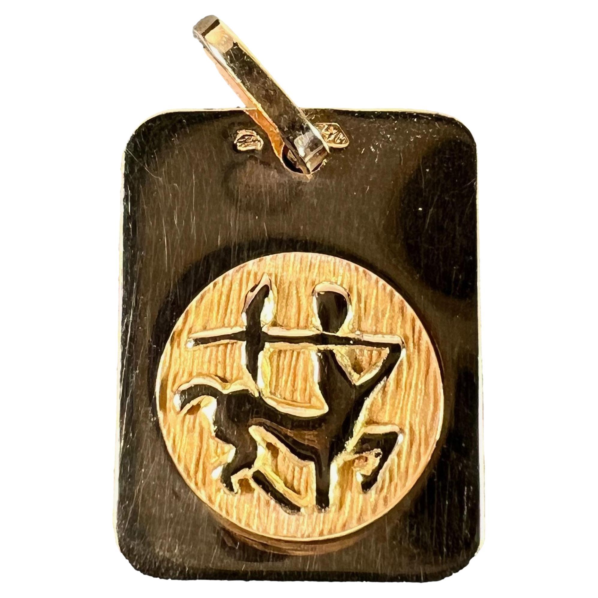French Sagittarius Starsign Zodiac 18K Yellow Gold Charm Medal Pendant