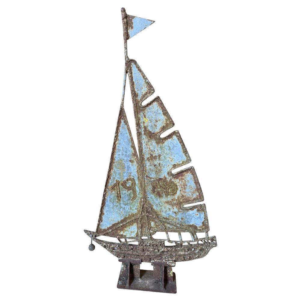 Scultura di barca a vela francese