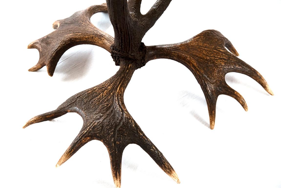 French Saint Hubert Fallow Deer Horn Occasional Table In Good Condition In Salt Lake City, UT