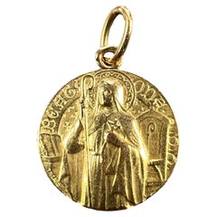 Vintage French Saint Oda 18K Yellow Gold Charm Pendant