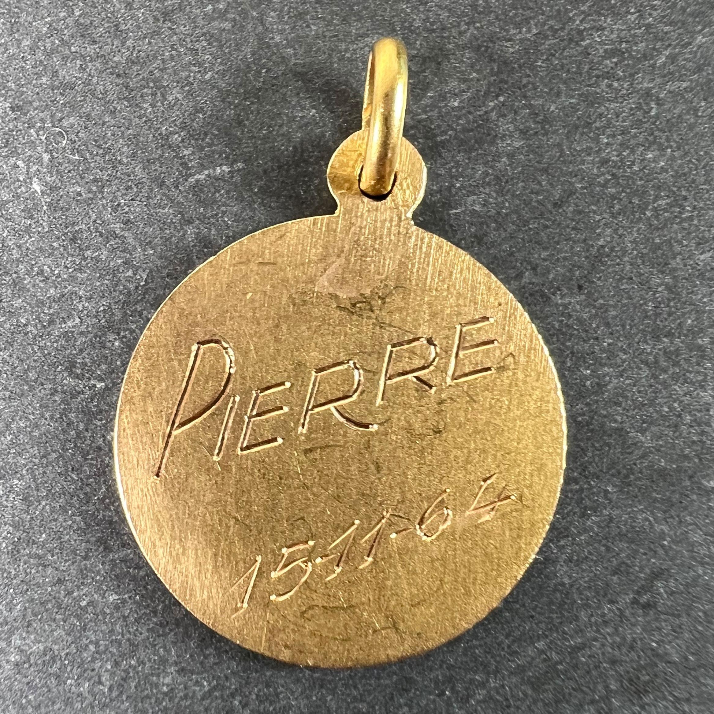 Medaglia francese con ciondolo Charm di San Peters in oro giallo 18 carati In condizioni buone in vendita a London, GB