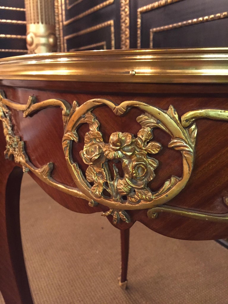 French Salon Table with Marble in Louis Quinze Stile For Sale at 1stDibs