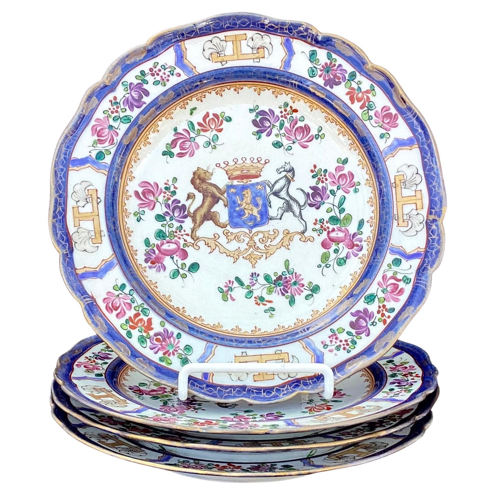 Juego de cuatro platos de porcelana armorial francesa Samson de estilo chino de exportación