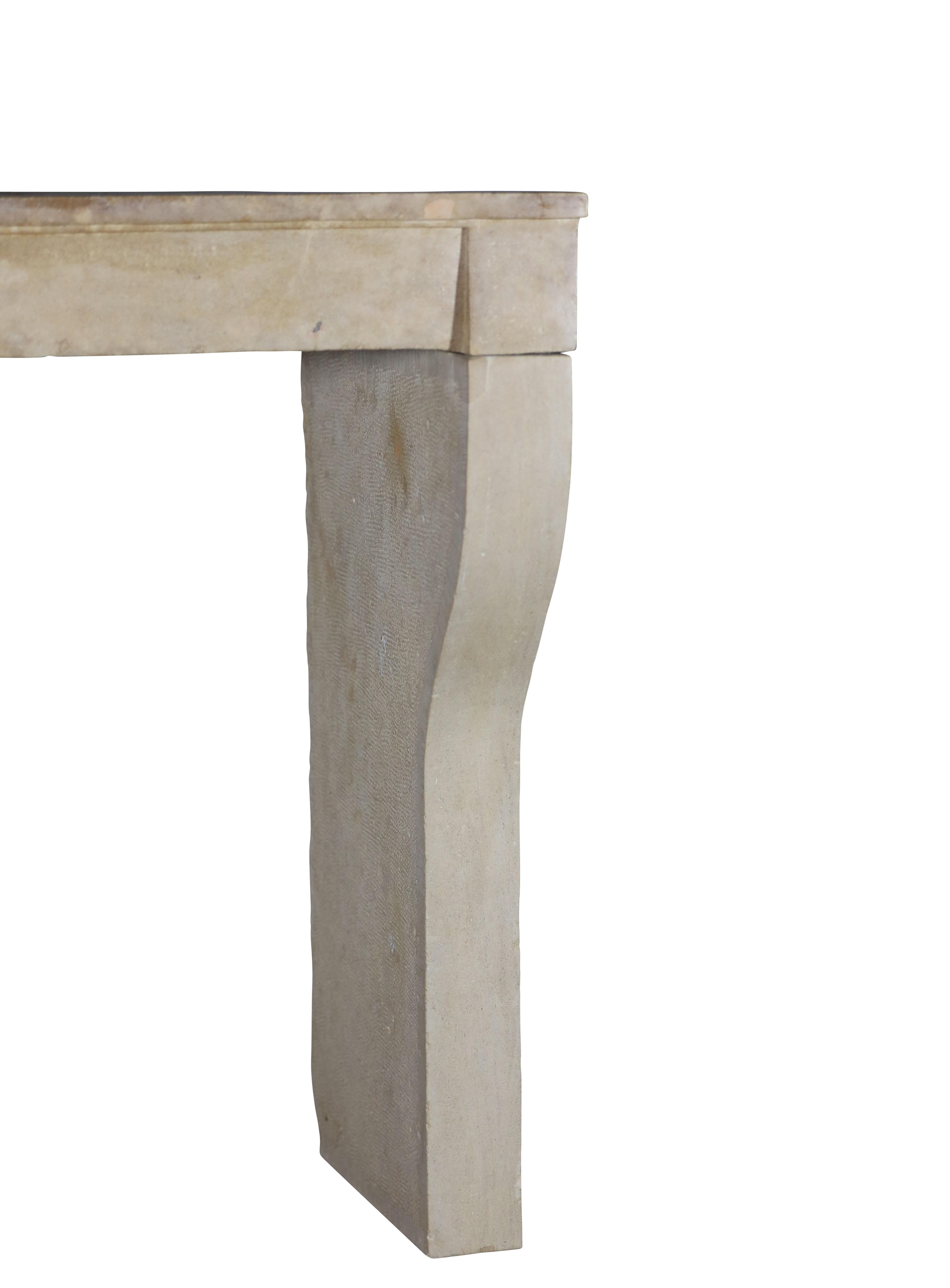 French Sand-Beige Limestone Timeless Slow Living Antique Chimney Piece For Sale 4