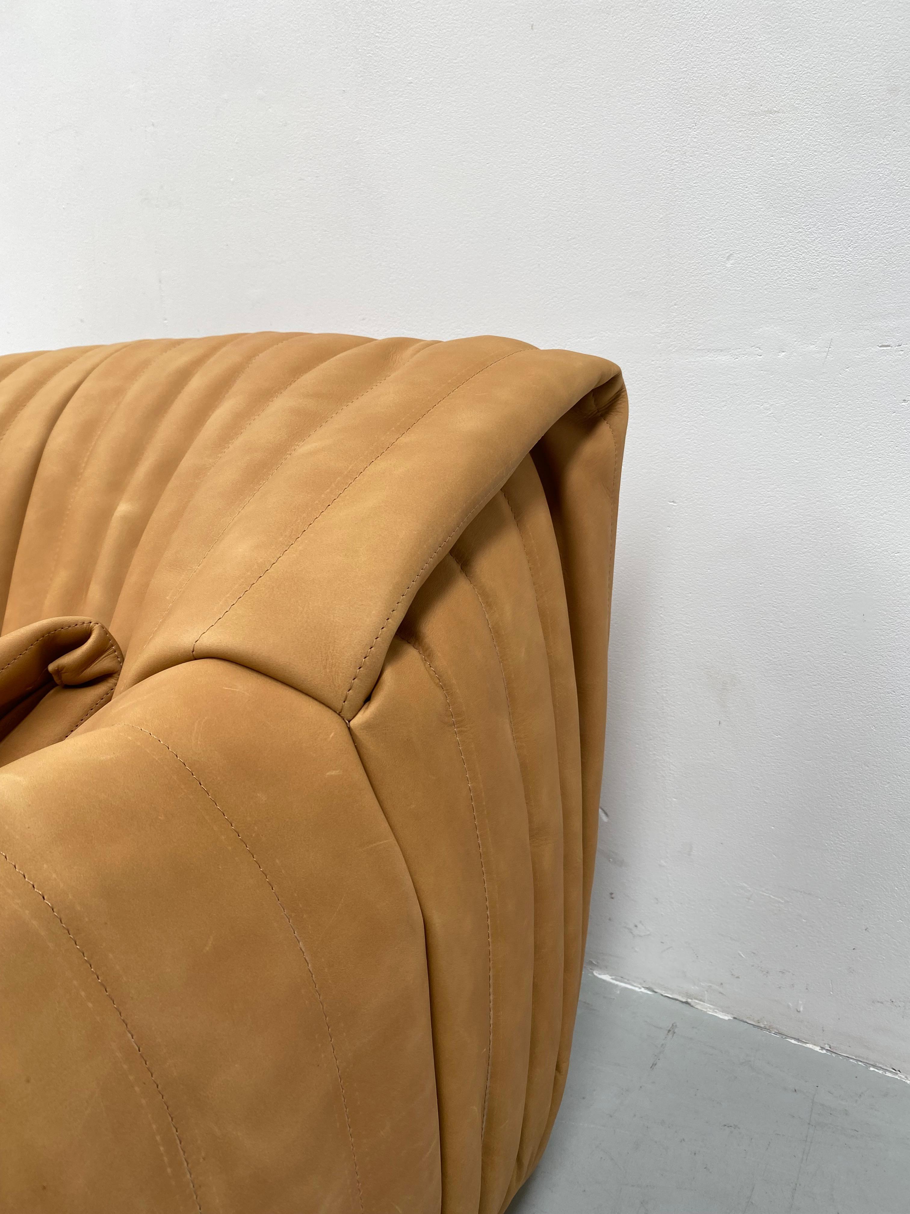 French Sandra Chair in Camel Leather by Annie Hiéronimus for Cinna/Ligne Roset. For Sale 5