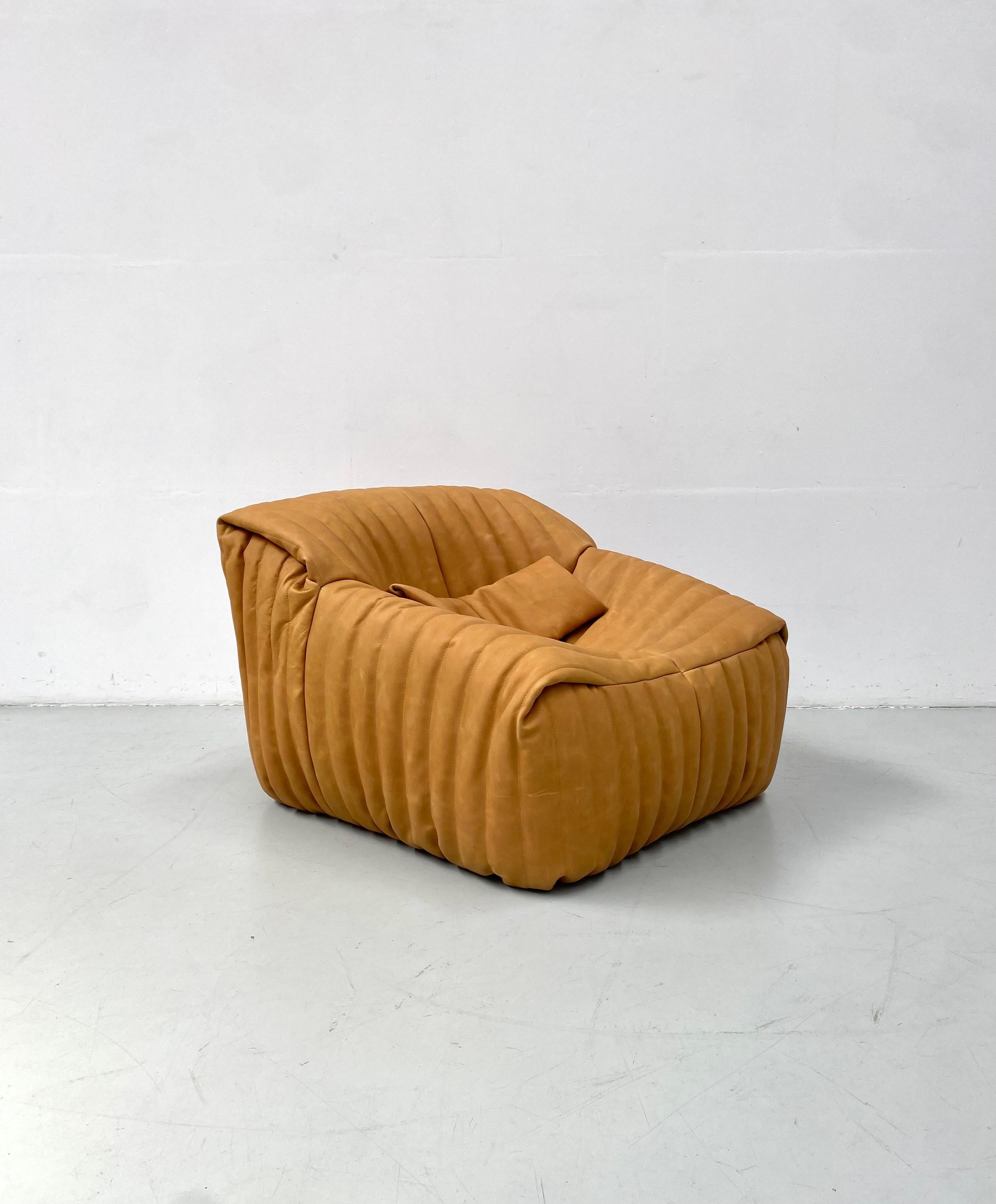 French Sandra Chair in Camel Leather by Annie Hiéronimus for Cinna/Ligne Roset. For Sale 2