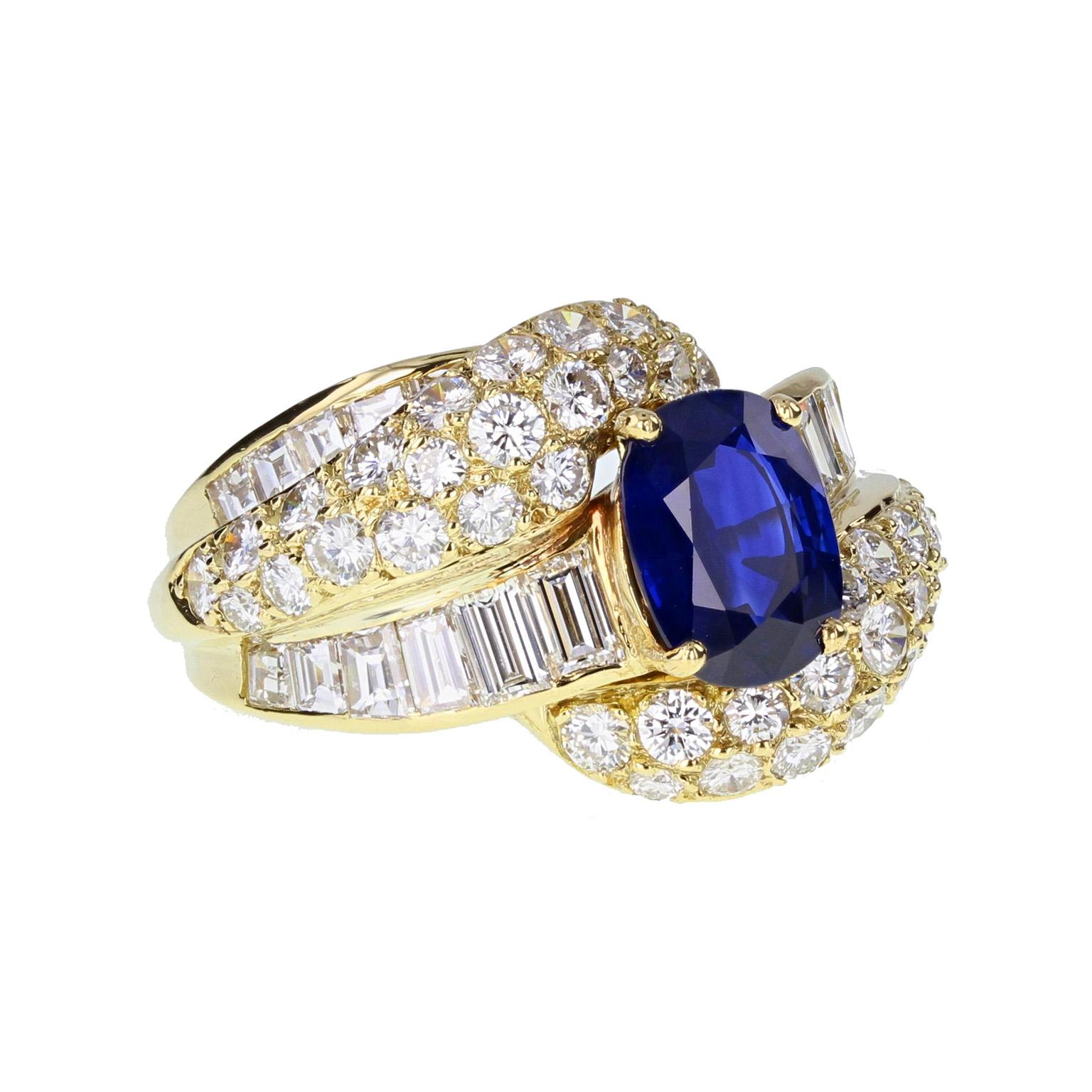 Oval Cut French Sapphire Diamond Retro Vintage 18 Carat Gold Cocktail Ring For Sale