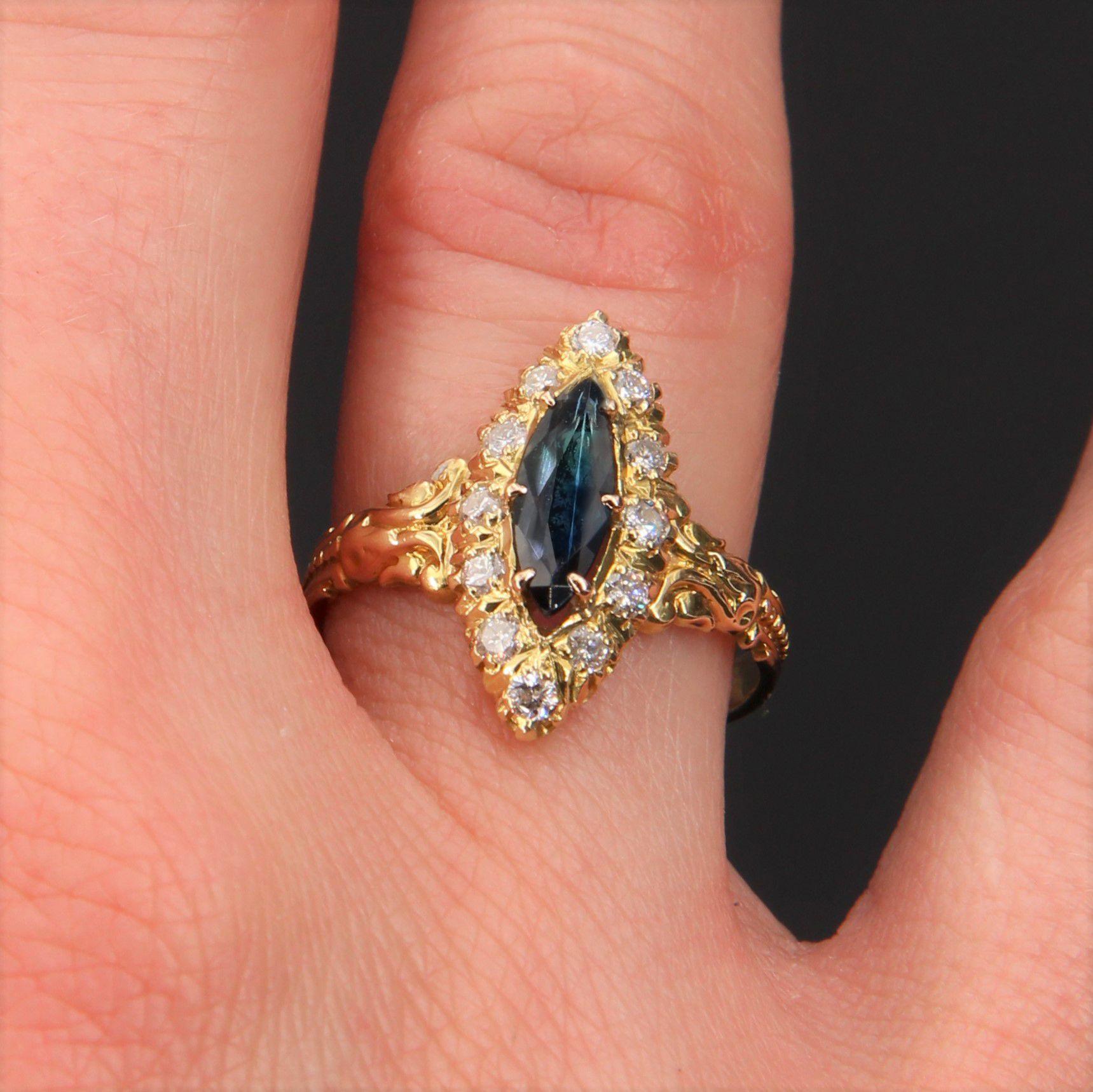 Women's French Sapphire Diamonds 18 Karat Yellow Gold Shuttle Ring For Sale
