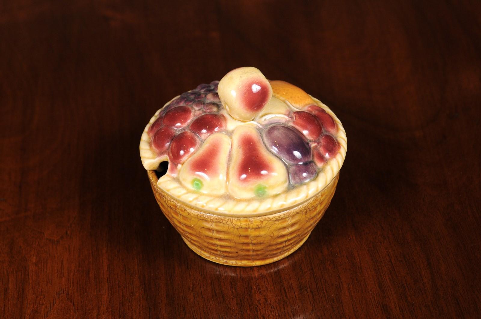 French Sarreguemines Late 19th Century Majolica Lidded Dish with Fruit Motifs 3
