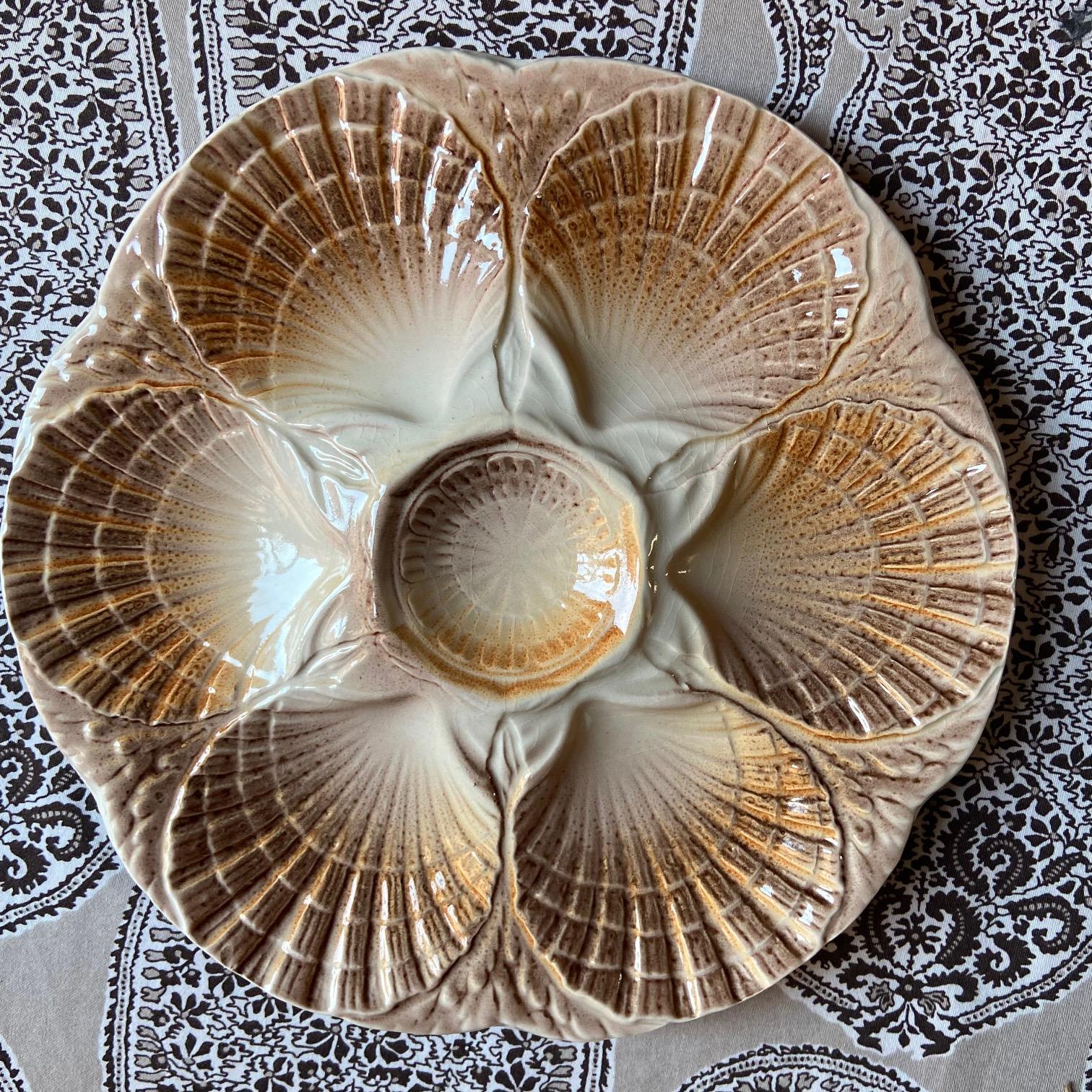 French Provincial French Sarreguemines Majolica Oyster Shell Plates, set of 6 For Sale