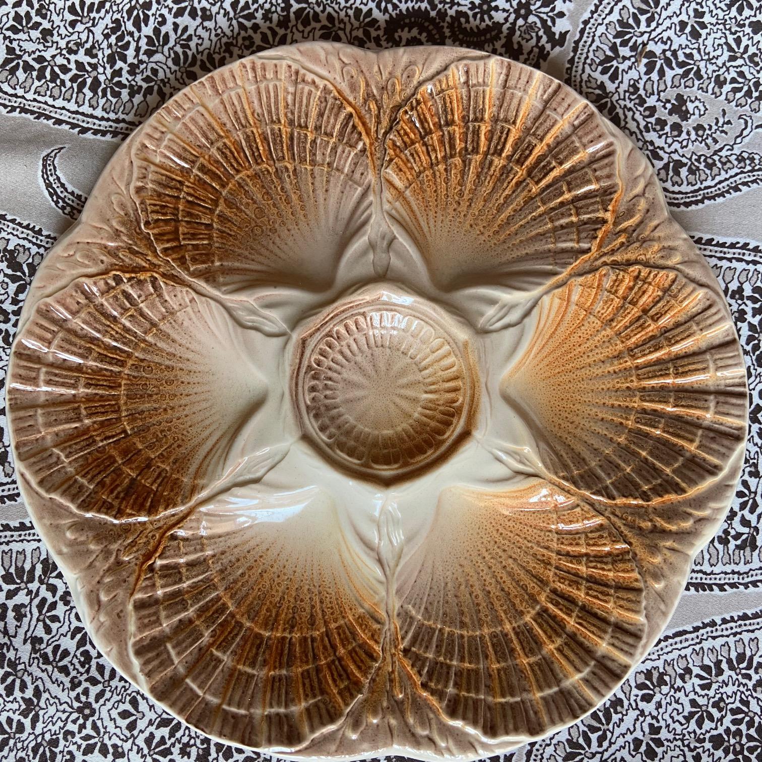 French Provincial French Sarreguemines Majolica Oyster Shell Plates, set of 6 For Sale