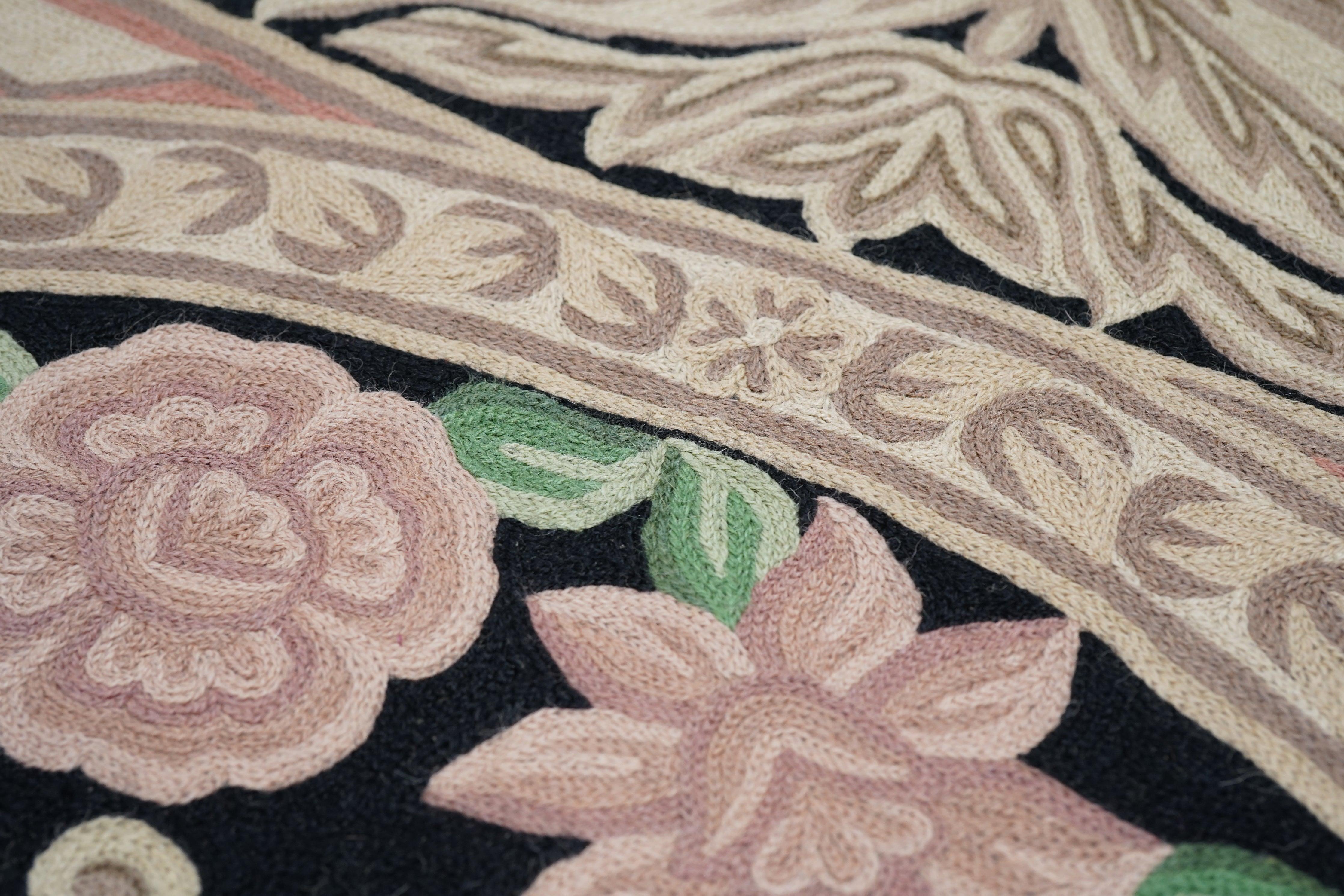 French Savonery Rug 8'10'' x 11'11'' For Sale 3