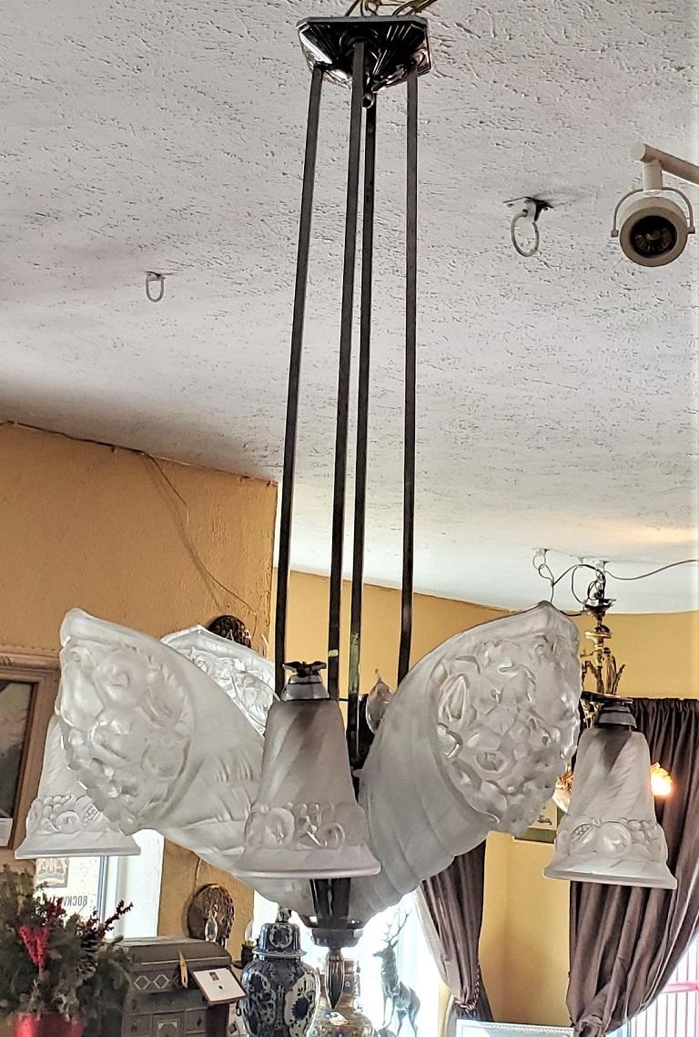 20th Century French Schneider Art Deco Chandelier For Sale