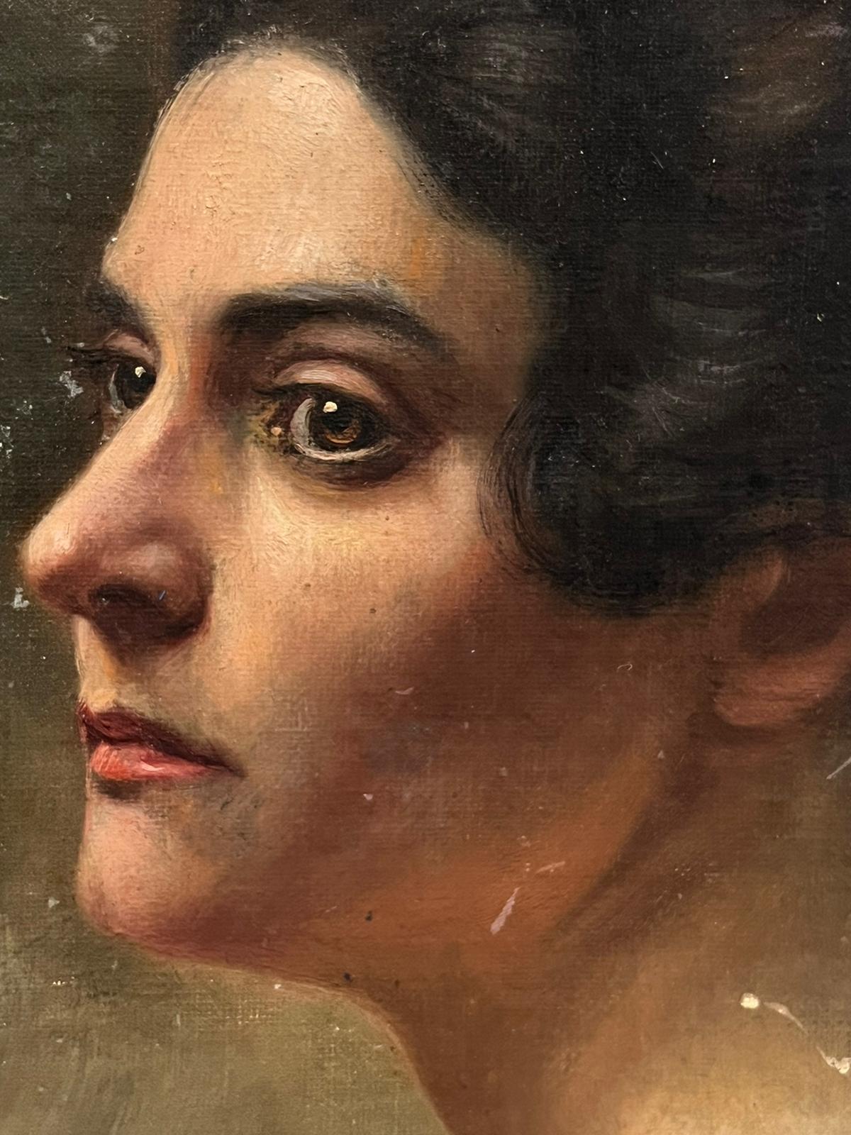 Portrait à l'huile du 19ème siècle de belle qualité représentant une femme réaliste française - Académique Painting par French School