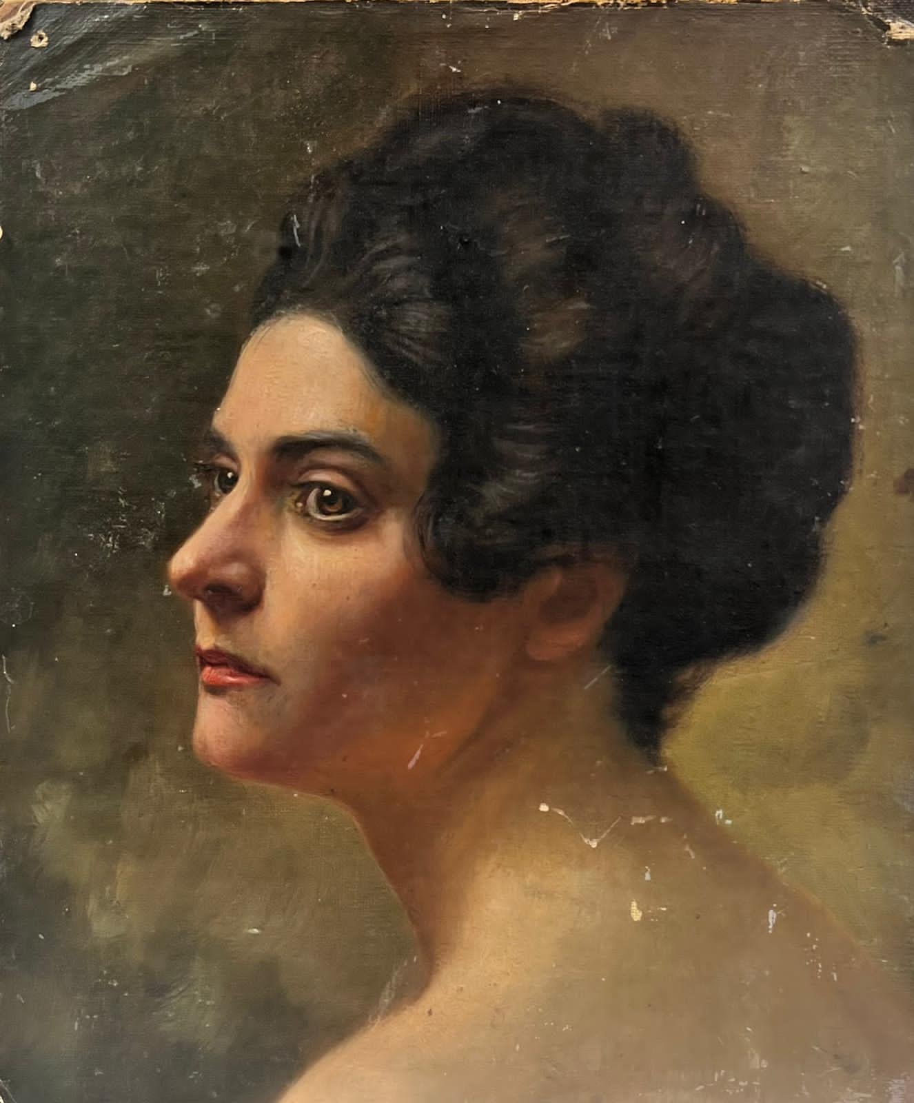 Portrait Painting French School - Portrait à l'huile du 19ème siècle de belle qualité représentant une femme réaliste française