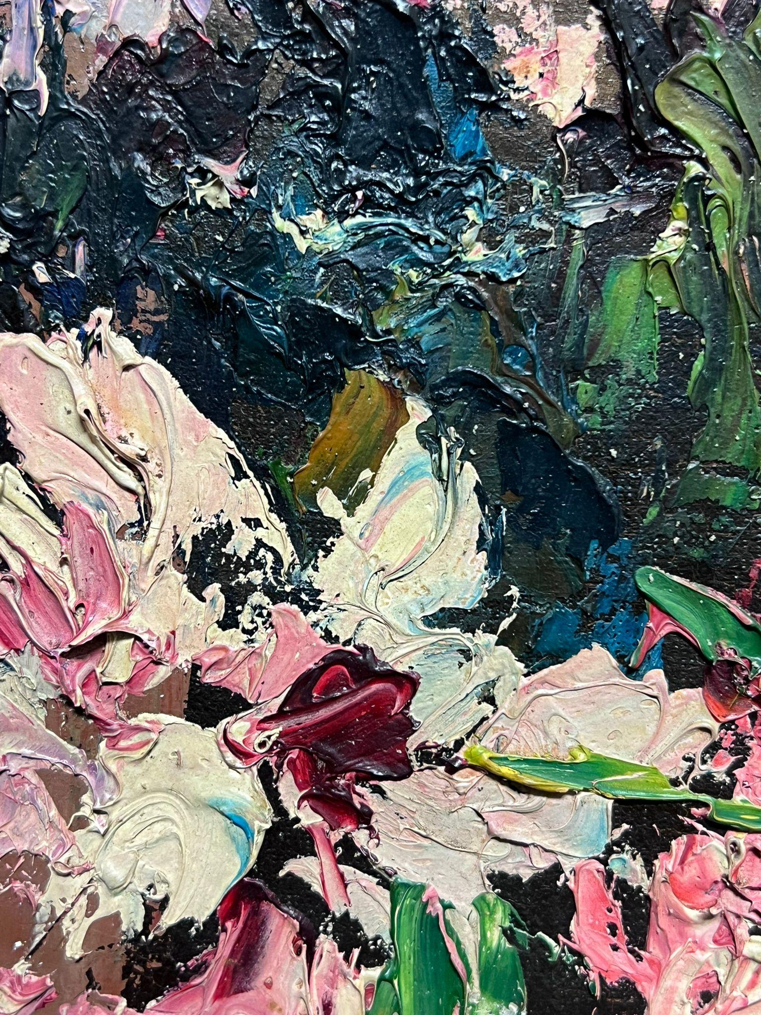 Olio firmato da un post impressionista francese degli anni '40 Fiori rosa impastati molto spessi - Painting di French School