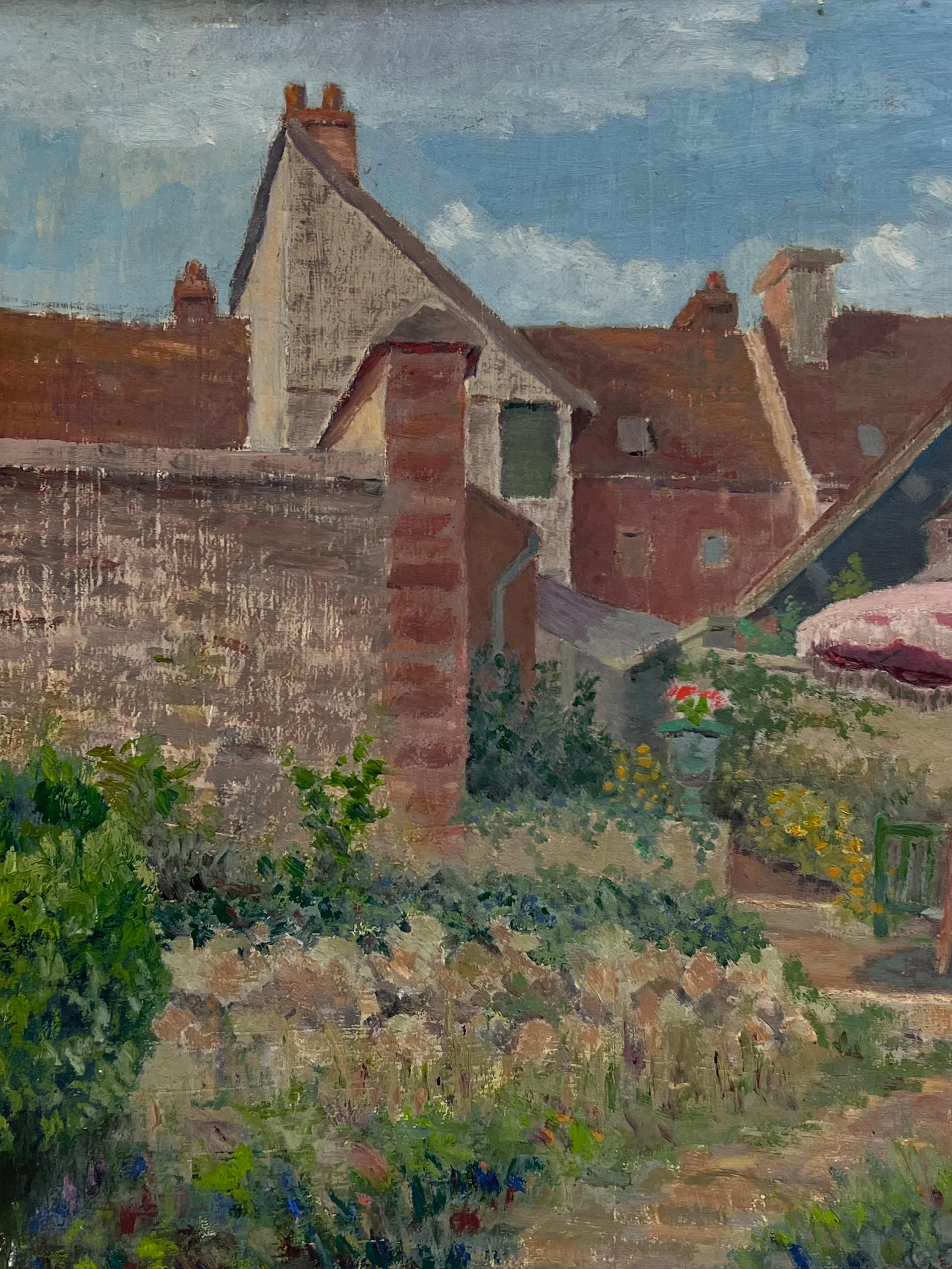 Huile post-impressionniste française des années 1950 signée Dame sous un parasol dans un jardin français en vente 1