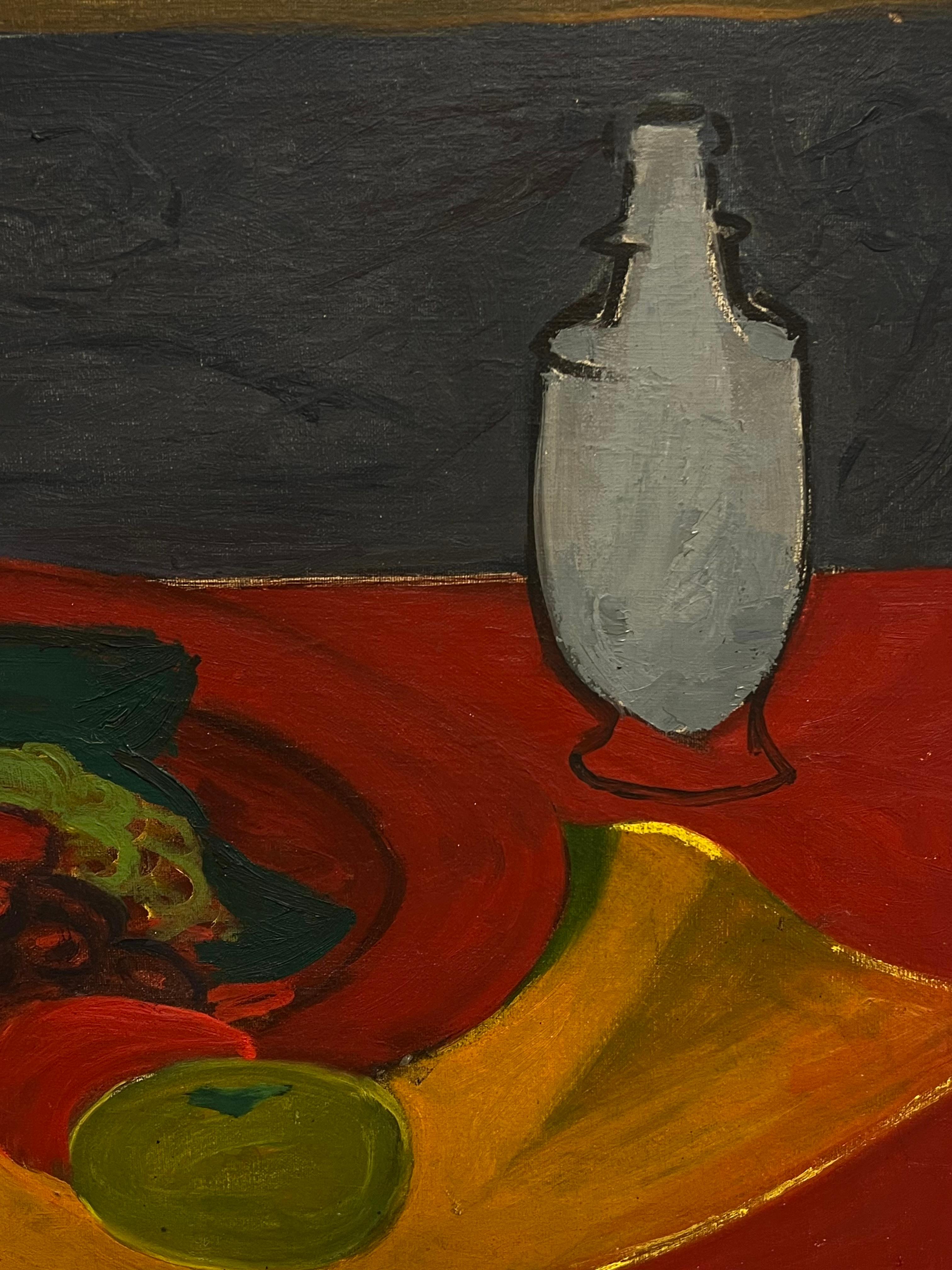 Quadro ad olio francese del 1970 con natura morta modernista, frutta e drappeggi rossi - Painting Moderno di French School