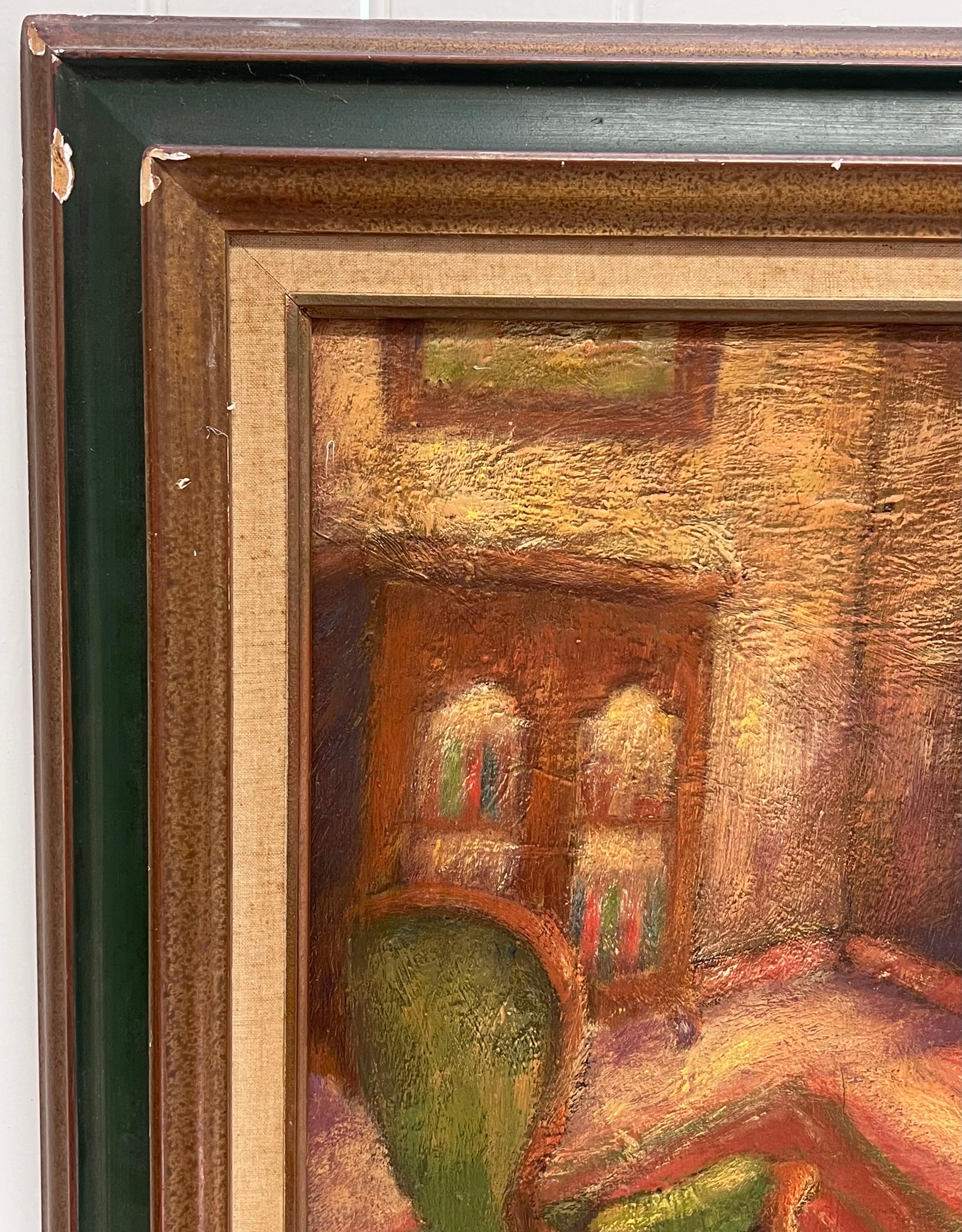 1970's Óleo Modernista Francés Firmado Mujer en Salón Interior Limpiando Muebles - Interior Painting Marrón de French School