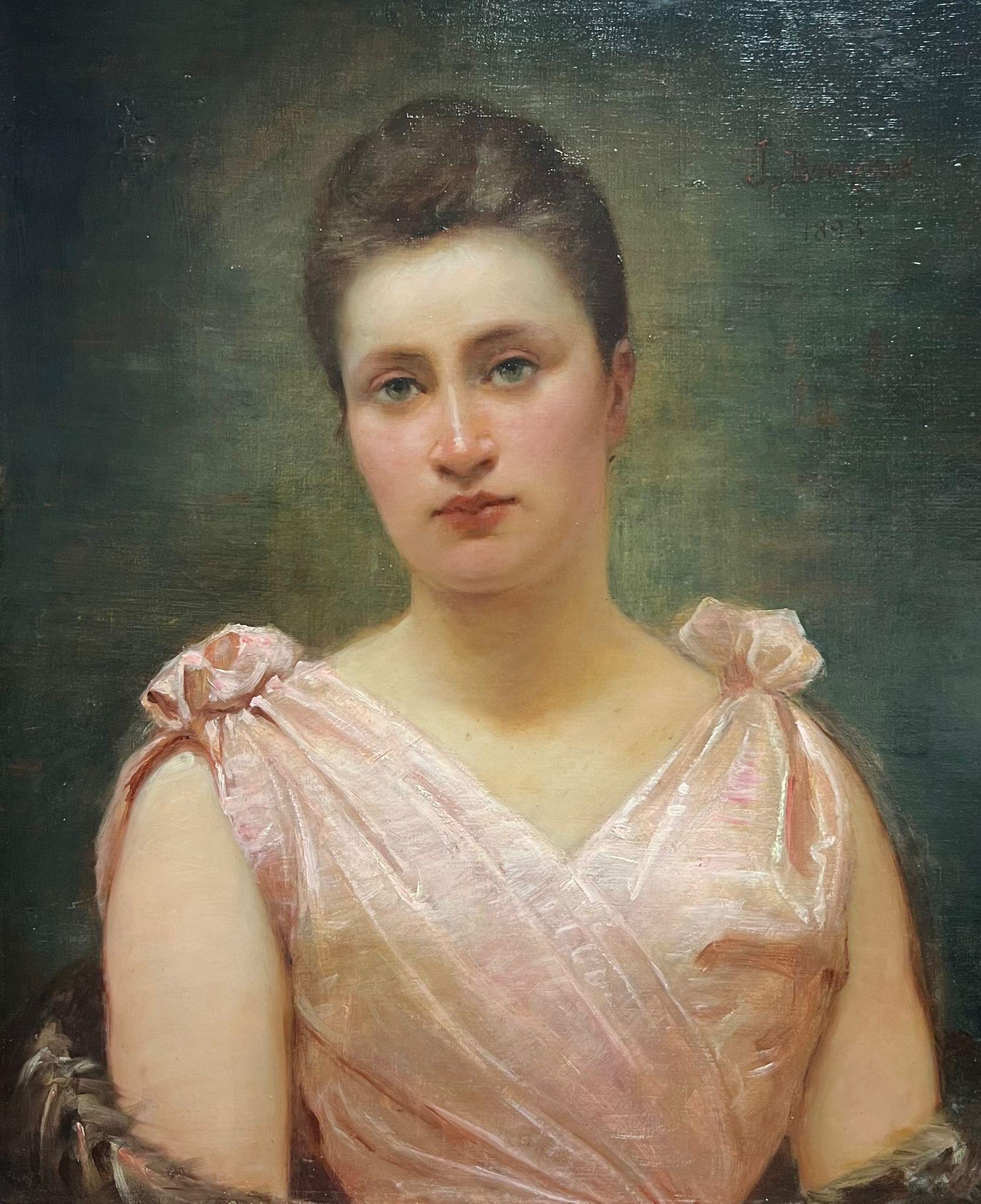 Portrait d'une femme en robe de soie rose Belle Époque du 19ème siècle