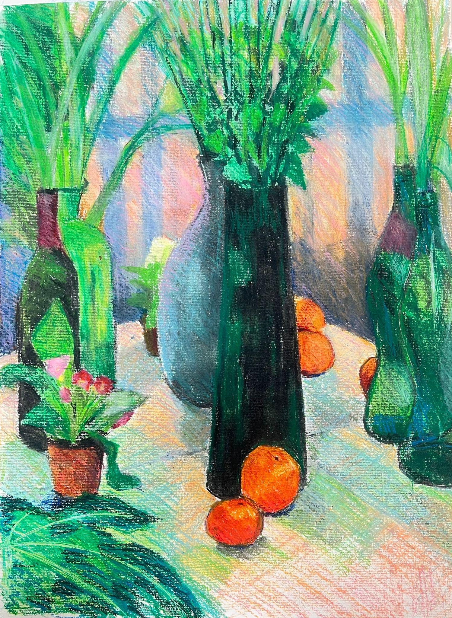 Landscape Painting di French School - Composizione di natura morta colorata con vasi di vetro verdi e arance fresche