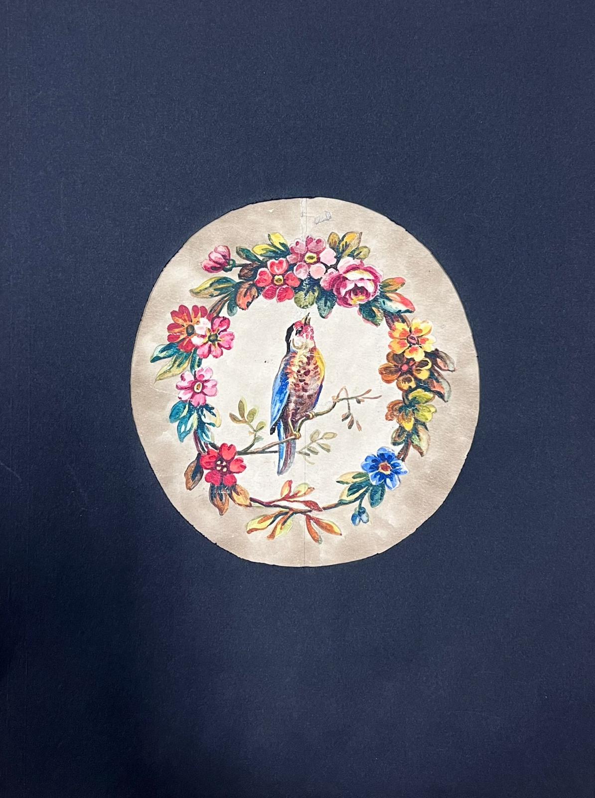 Delicada Acuarela de un Pájaro Rodeado por una Corona Floral Antiguo Rococó