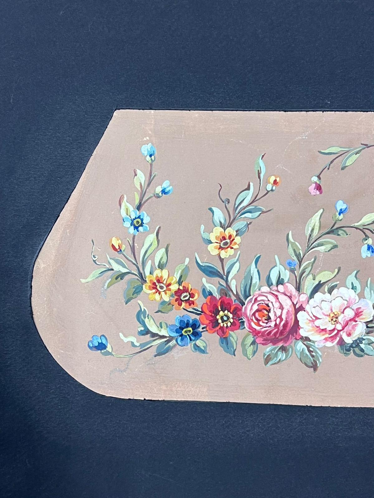 Garland floral élégant avec vignes incurvées et fleurs colorées - Moderne Painting par French School