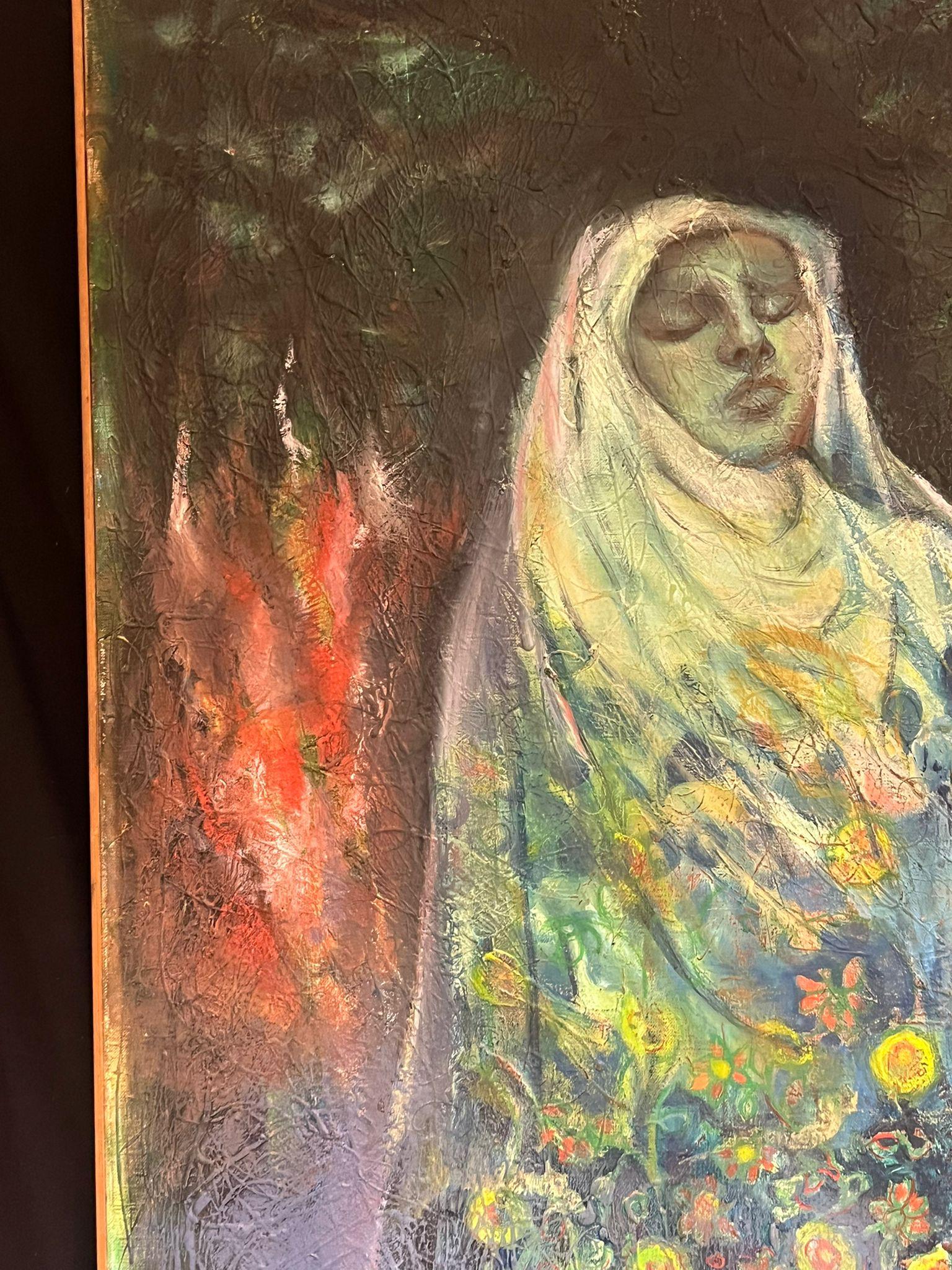 Enorme ritratto di donna velata in una fusione onirica di spiritualità e Nature in vendita 9