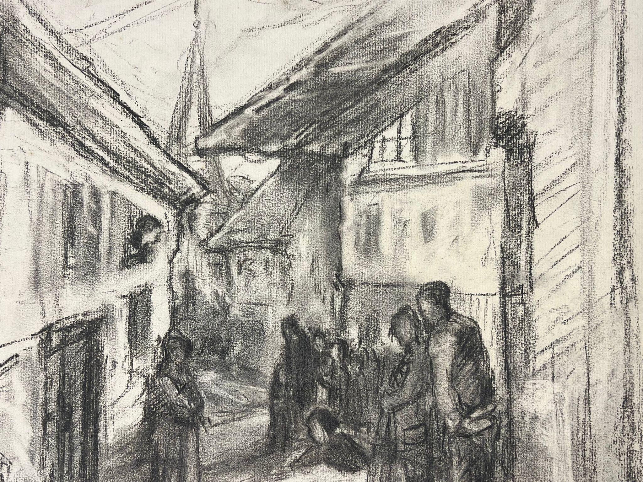Reunión del Pueblo 
carboncillo sobre papel de artista, sin enmarcar
cuadro : 12,5 x 19 pulgadas
Procedencia: colección privada, Francia
Estado: muy buen estado

Descripción: Este expresivo boceto a carboncillo capta una pintoresca escena de un