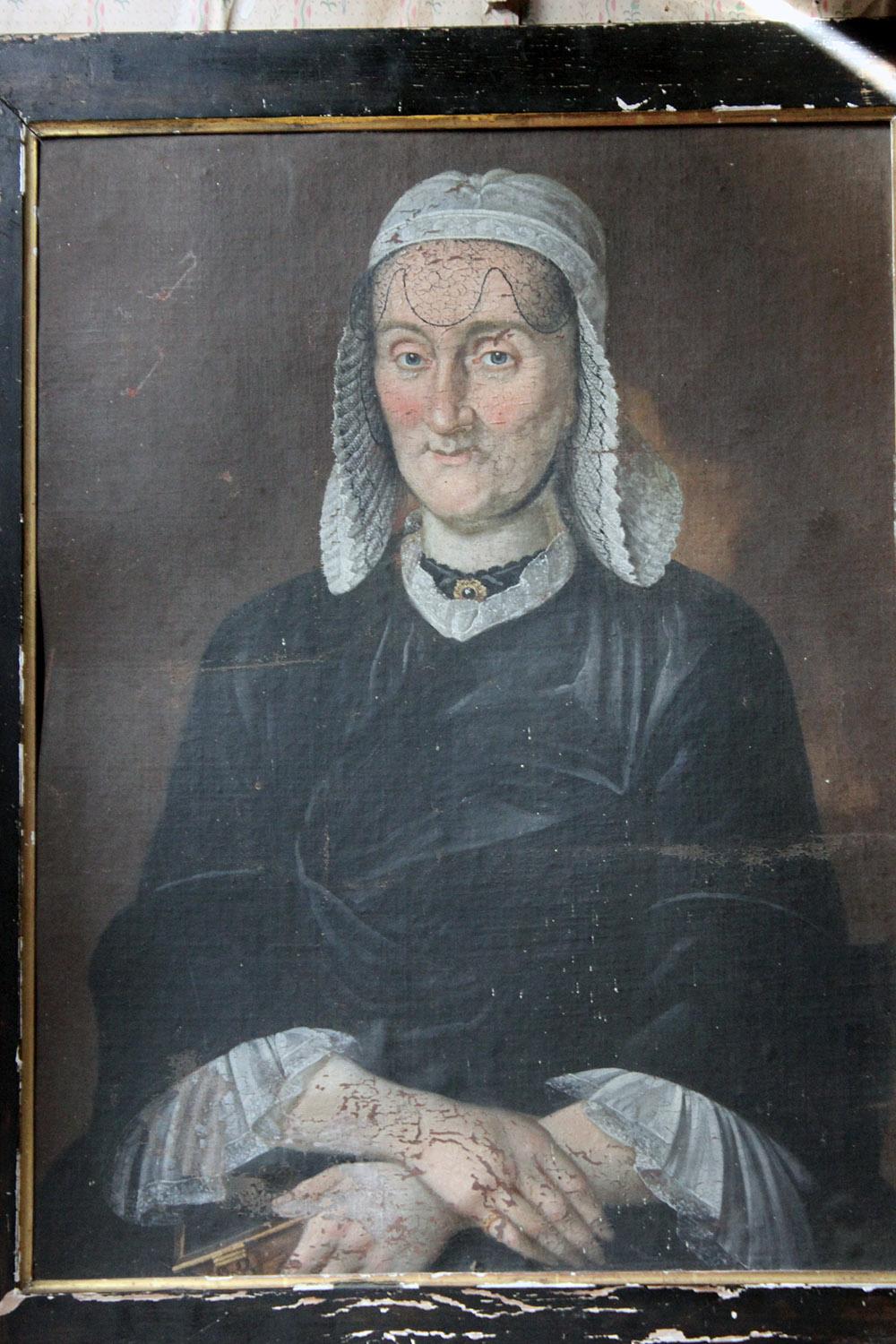 French School Oil on Canvas Laid to Board Portrait of a Noble Lady, circa 1800 7