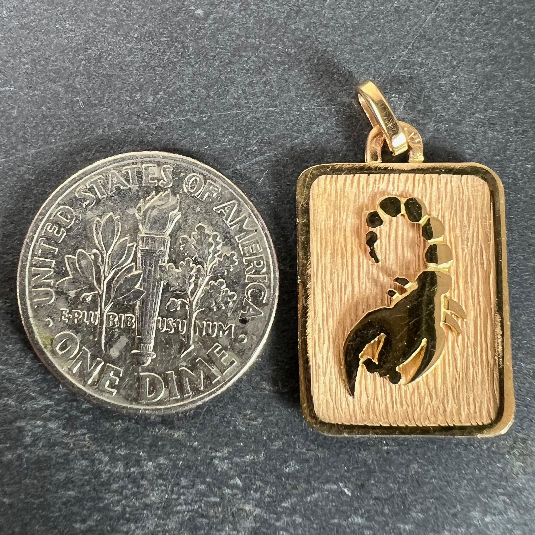 French Scorpio Starsign Zodiac 18K Yellow Gold Charm Medal Pendant For Sale 6