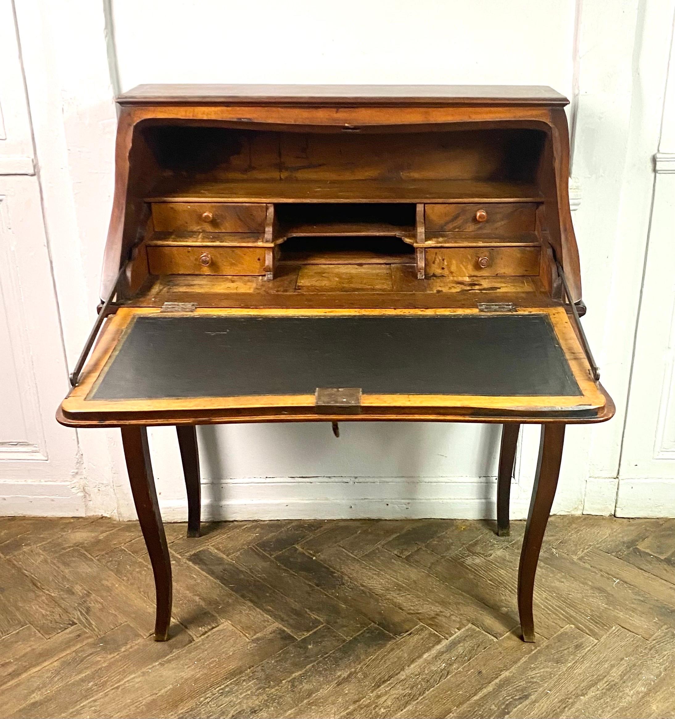 French Scriban desk, Donkey desk, Secretary -Louis XV Period - France 18th  For Sale 3