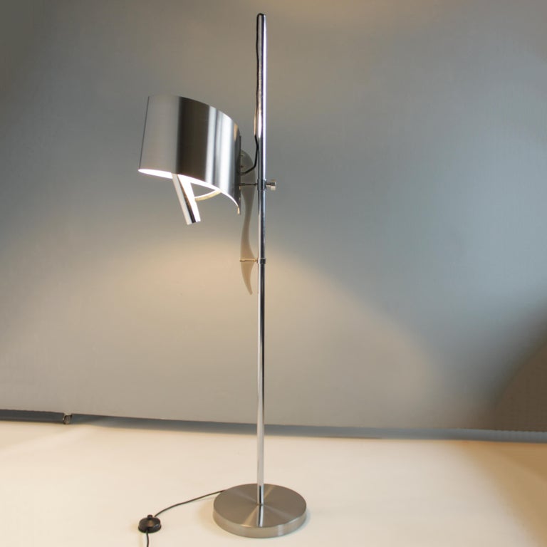 French Sculptural Floor Lamp by Maison Charles For Sale 4