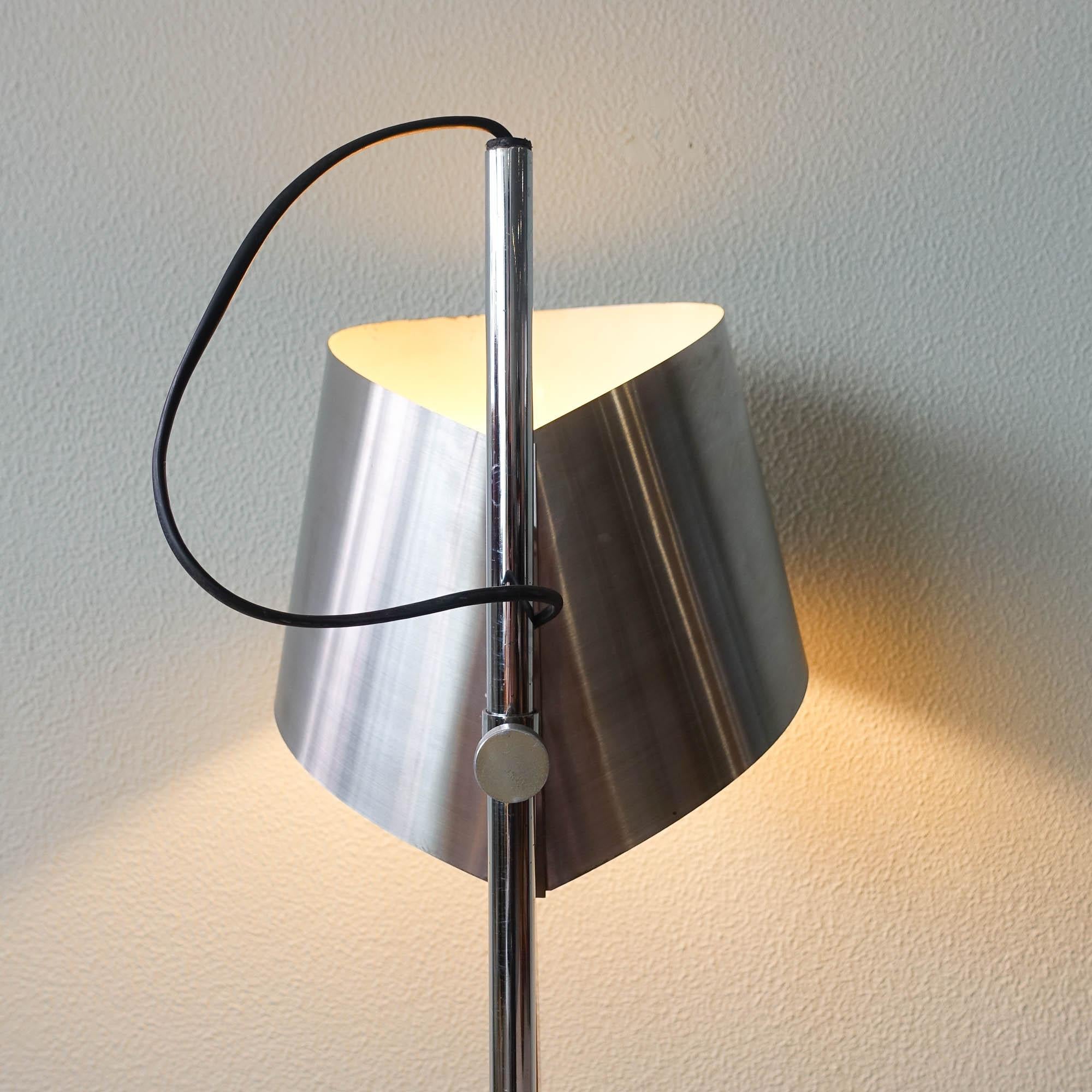 Lampada da terra scultorea francese 