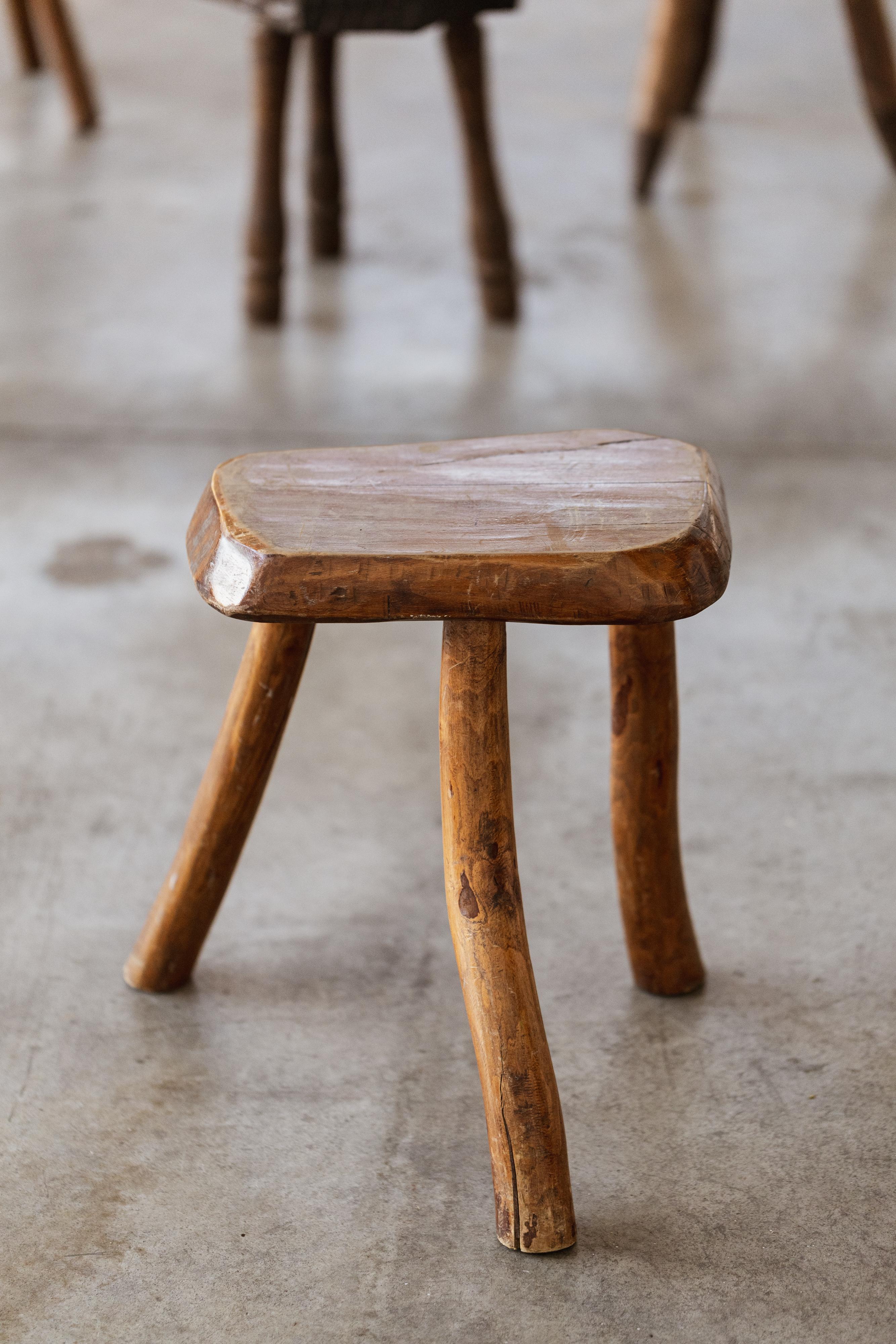Metà XX secolo French Sculptural Primitive Stools, 1960, Set of 14 in vendita
