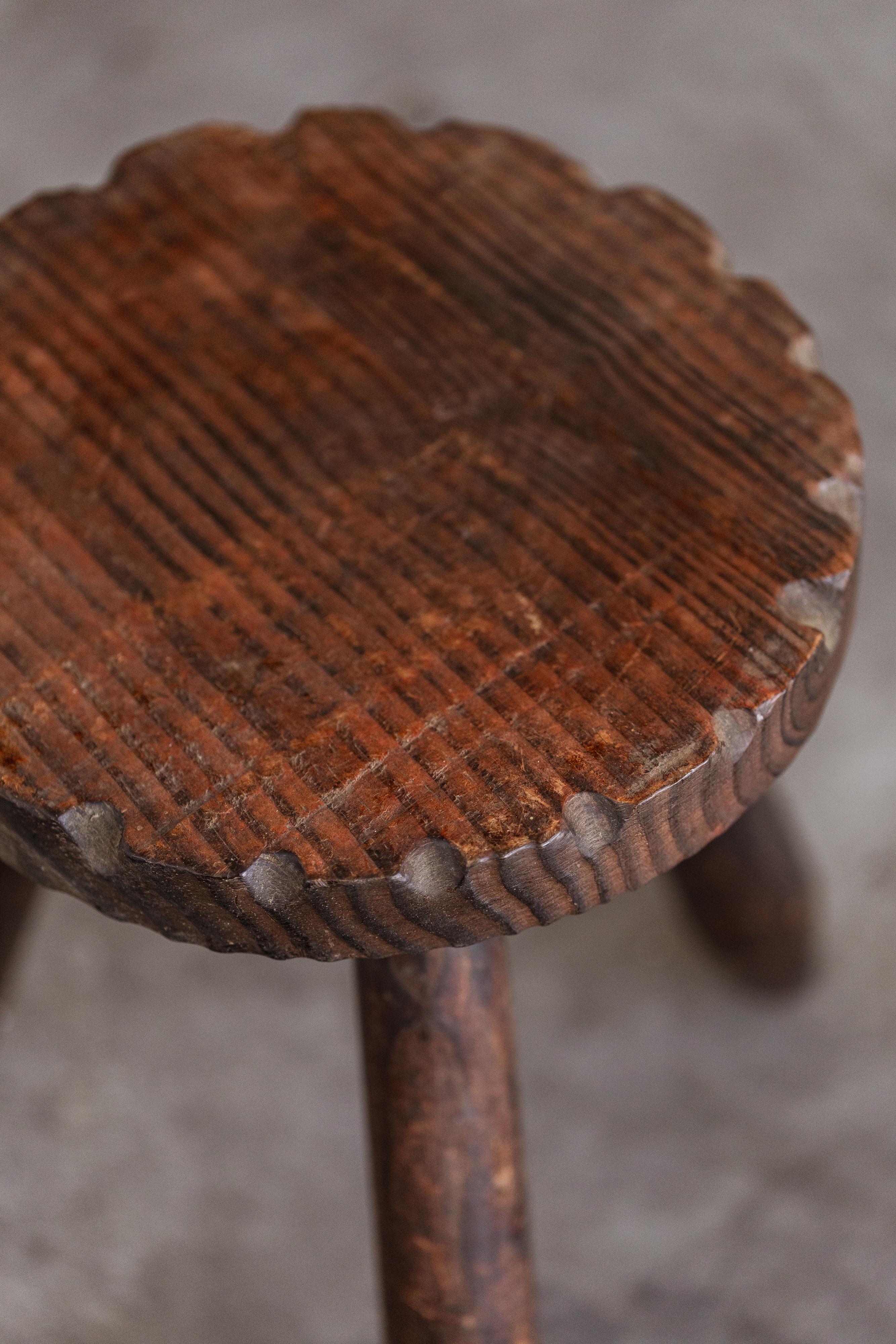 Legno French Sculptural Primitive Stools, 1960, Set of 14 in vendita