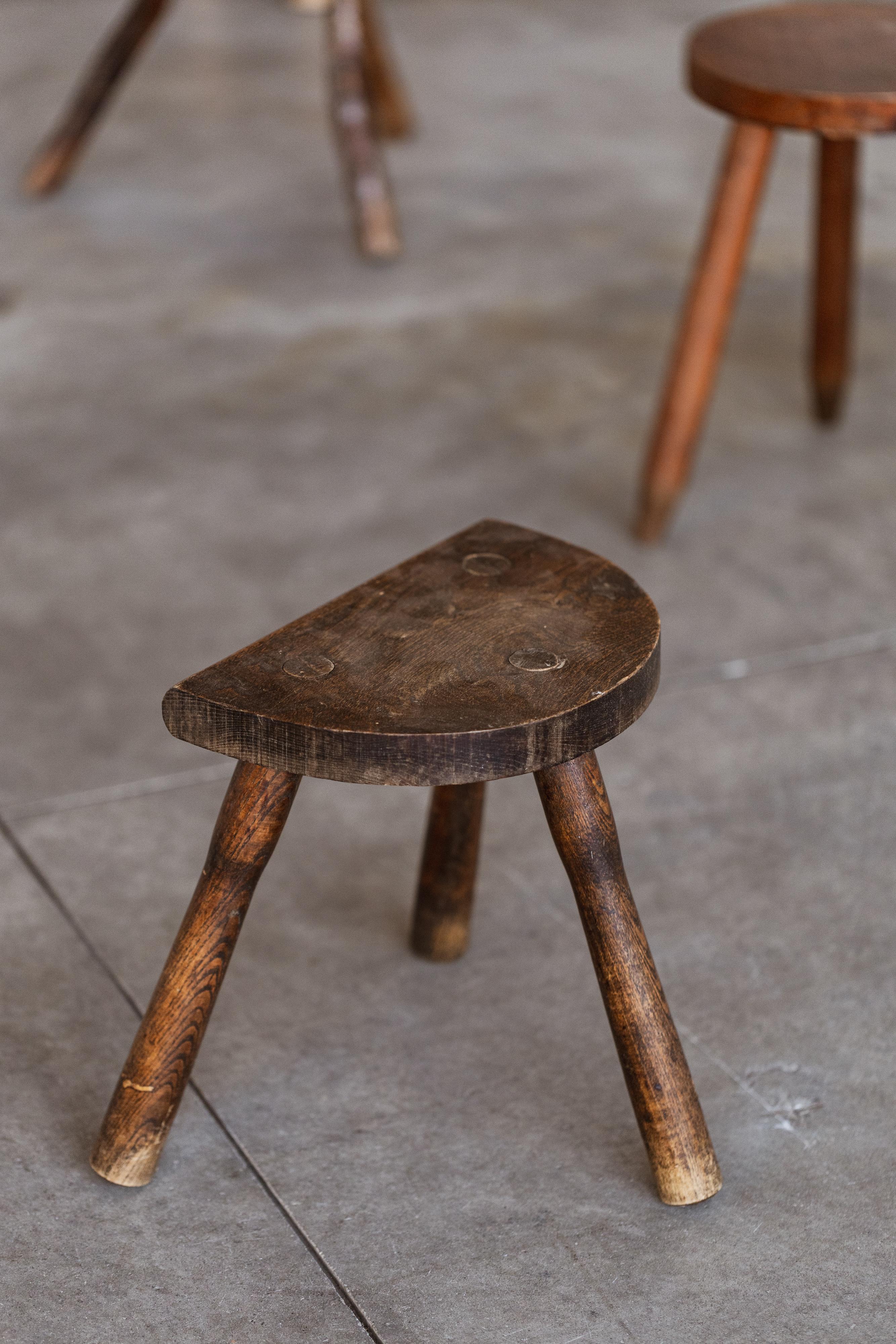 French Sculptural Primitive Stools, 1960, Set of 5 in vendita 10