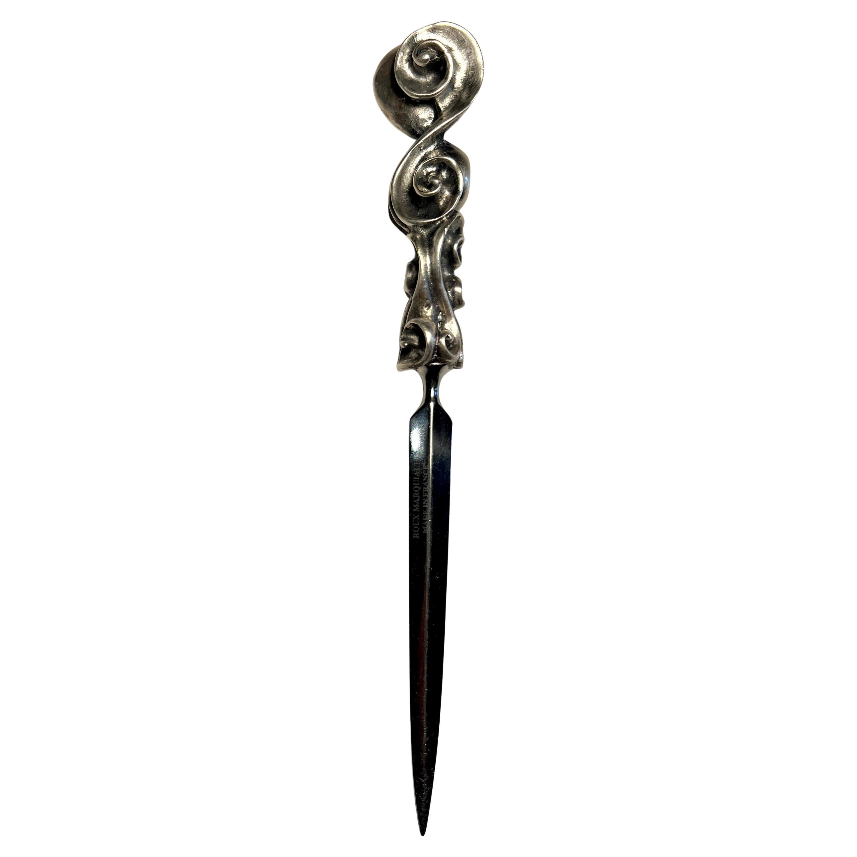 Französischer skulpturaler Brieföffner aus Silber im Angebot