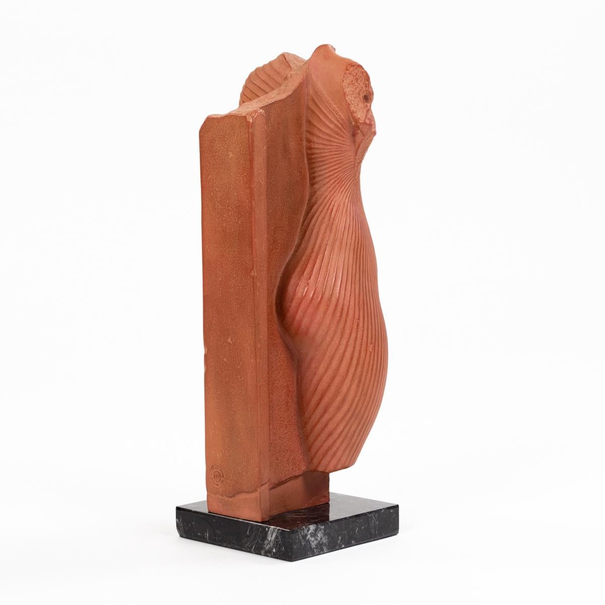 French Sculpture in Terracotta of an Antique Female Torso on Black Marble 1970s In Good Condition For Sale In Salzburg, AT